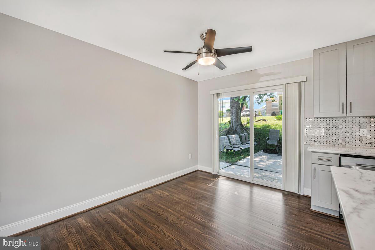 PEPPER MILL VILLAGE - Residential Lease