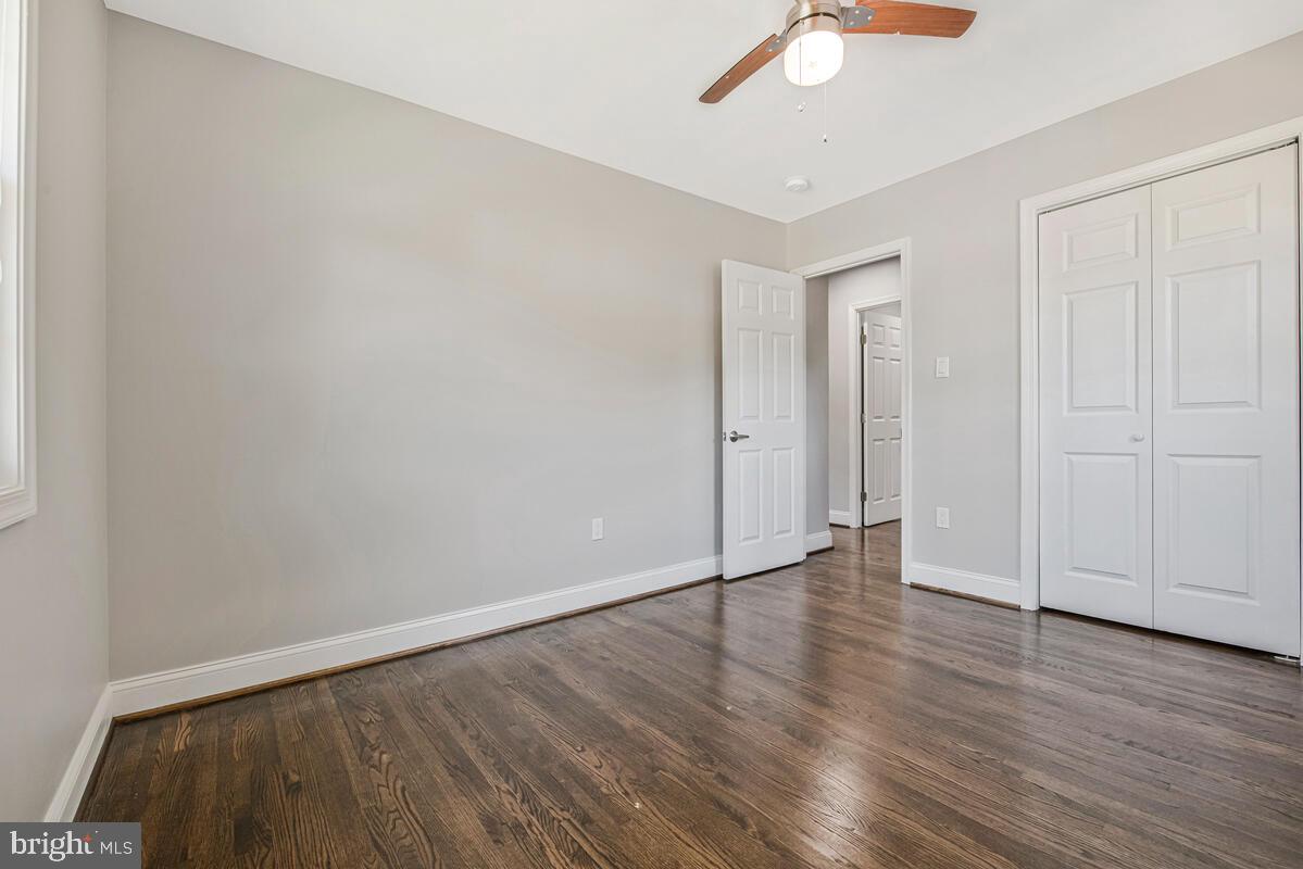 PEPPER MILL VILLAGE - Residential Lease