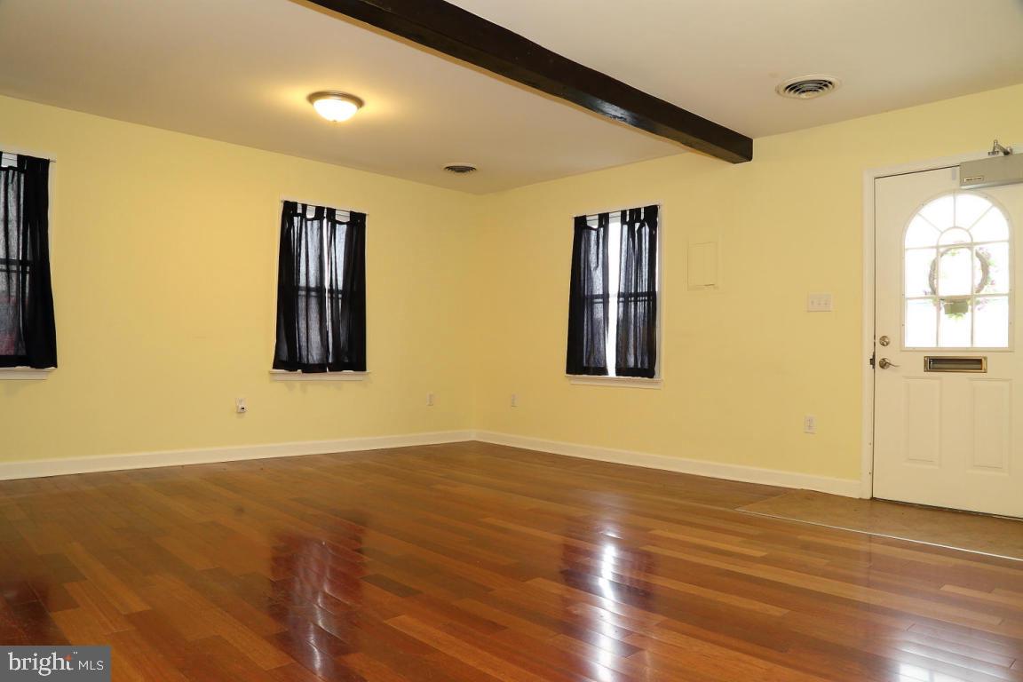 MANOR RIDGE - Residential