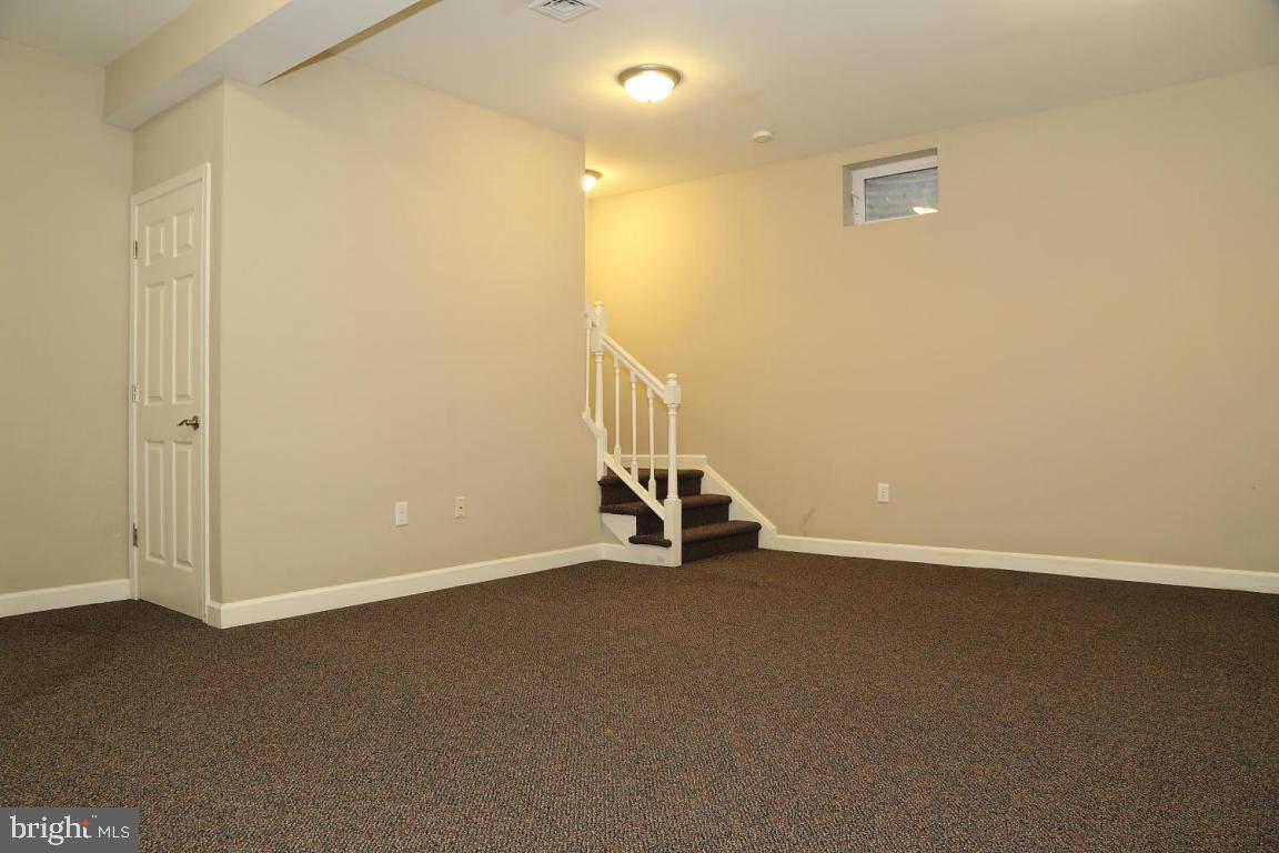 MANOR RIDGE - Residential