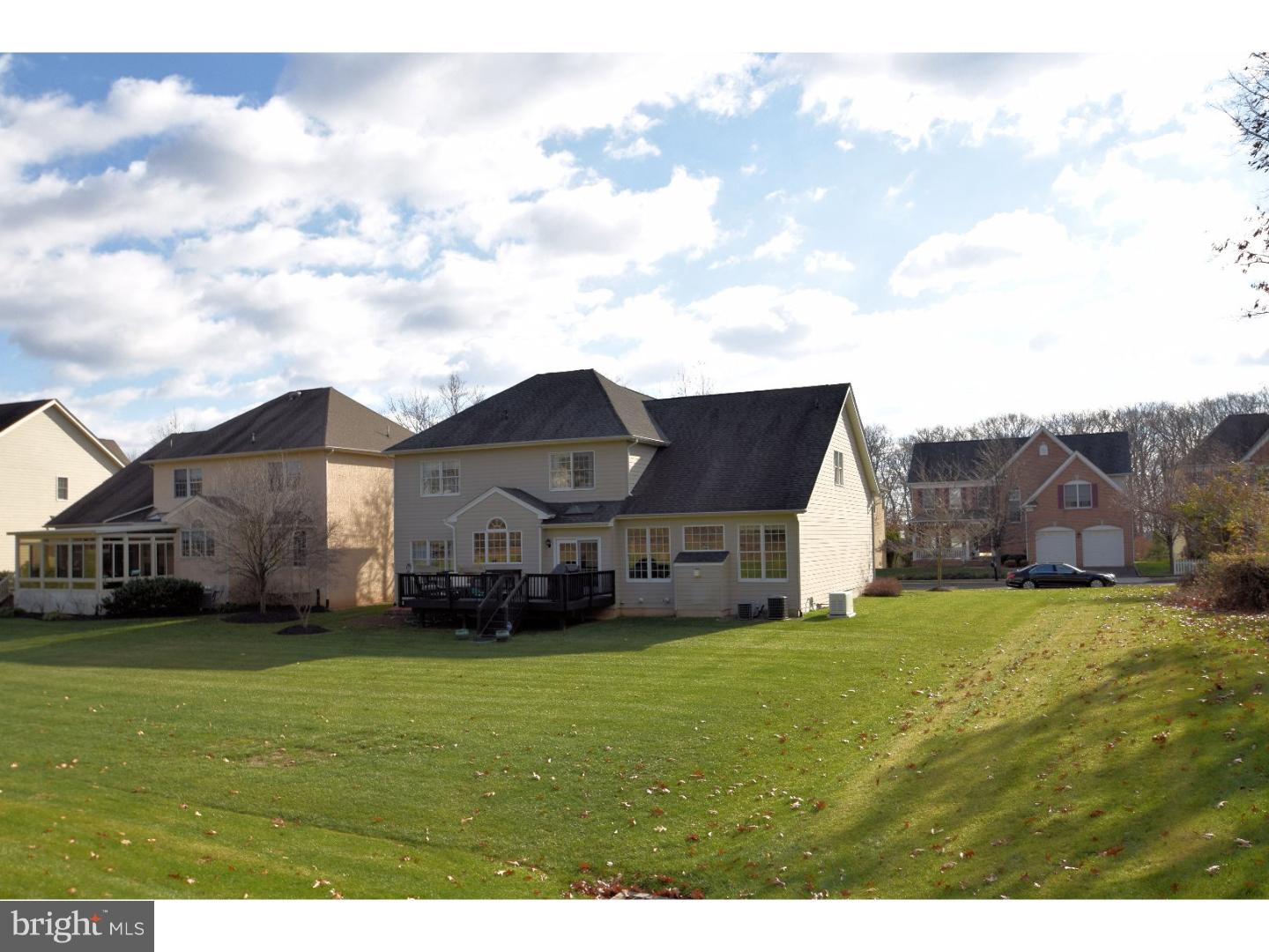 OVERLOOK AT NEWTOWN - Residential