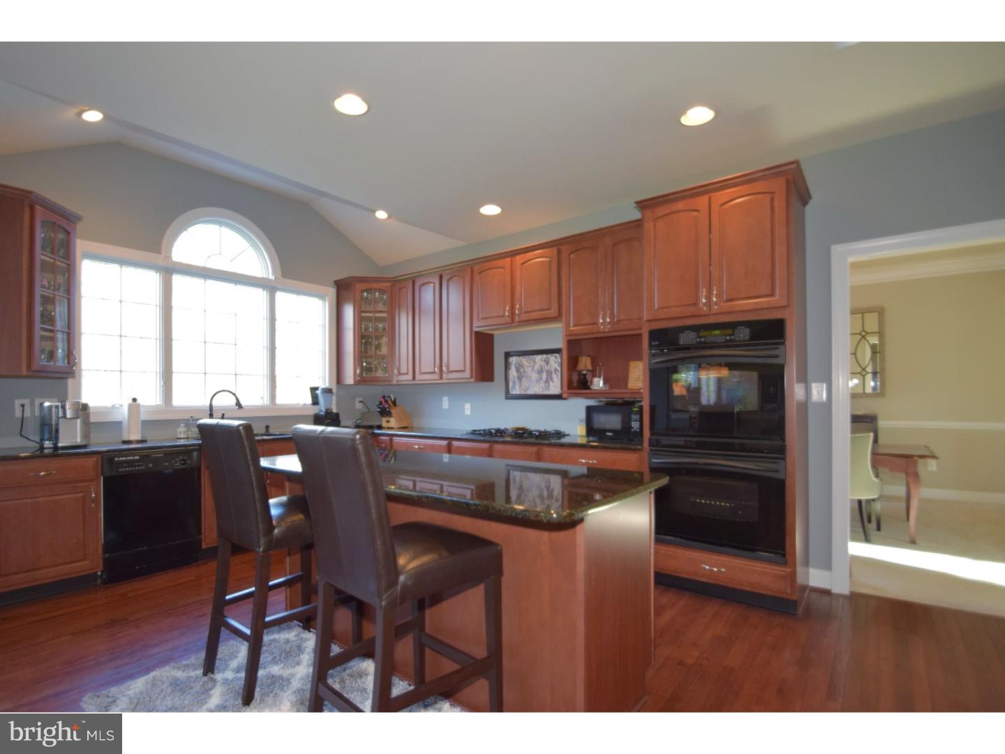 OVERLOOK AT NEWTOWN - Residential