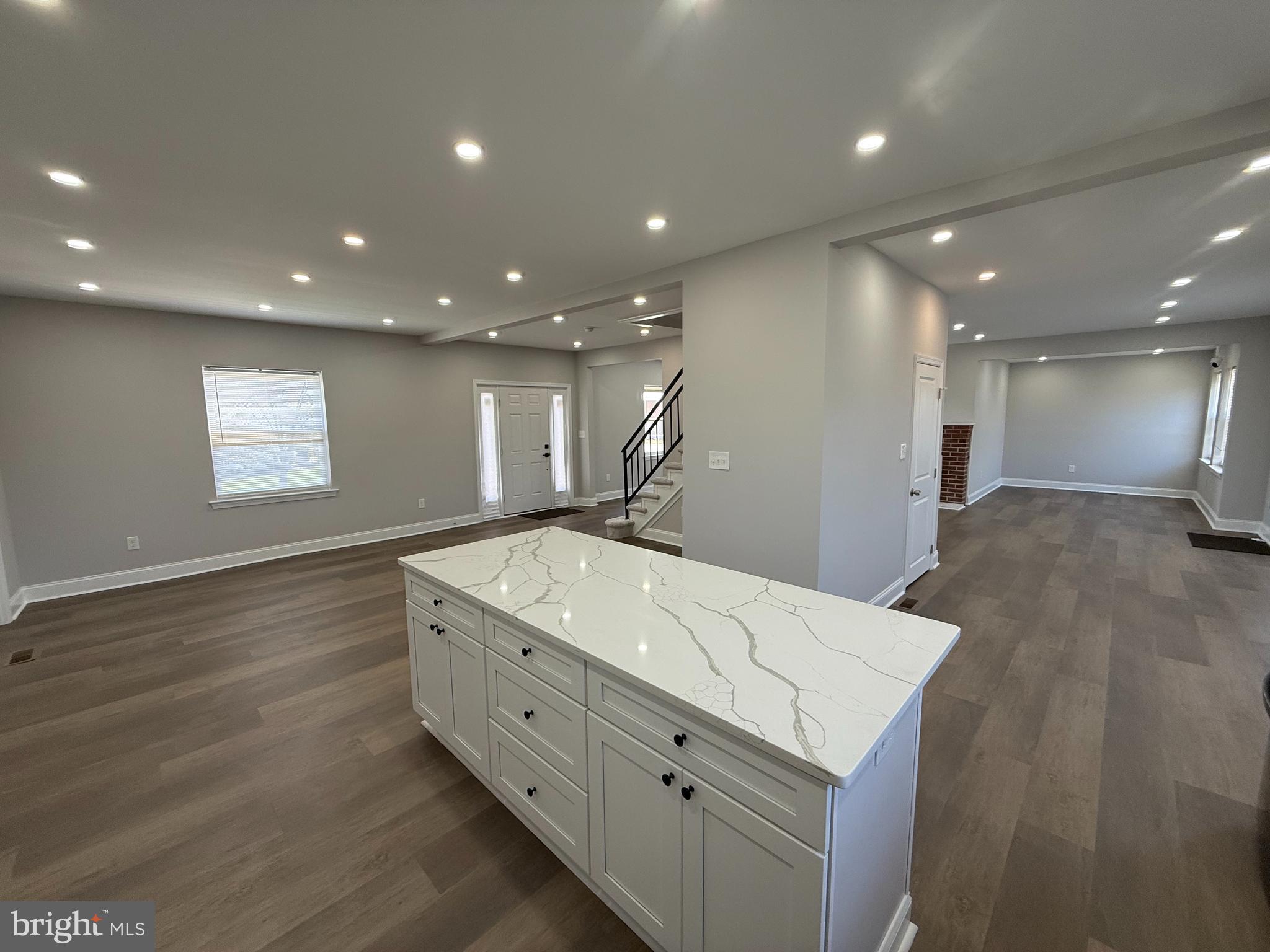 WHITTEMORE PARK - Residential