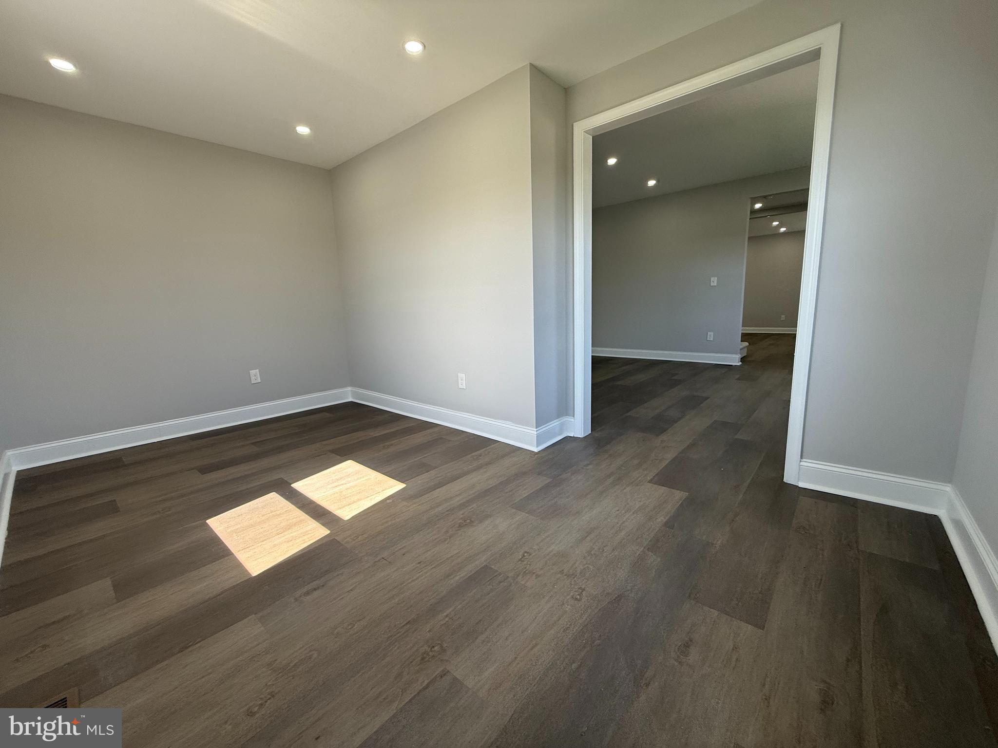WHITTEMORE PARK - Residential