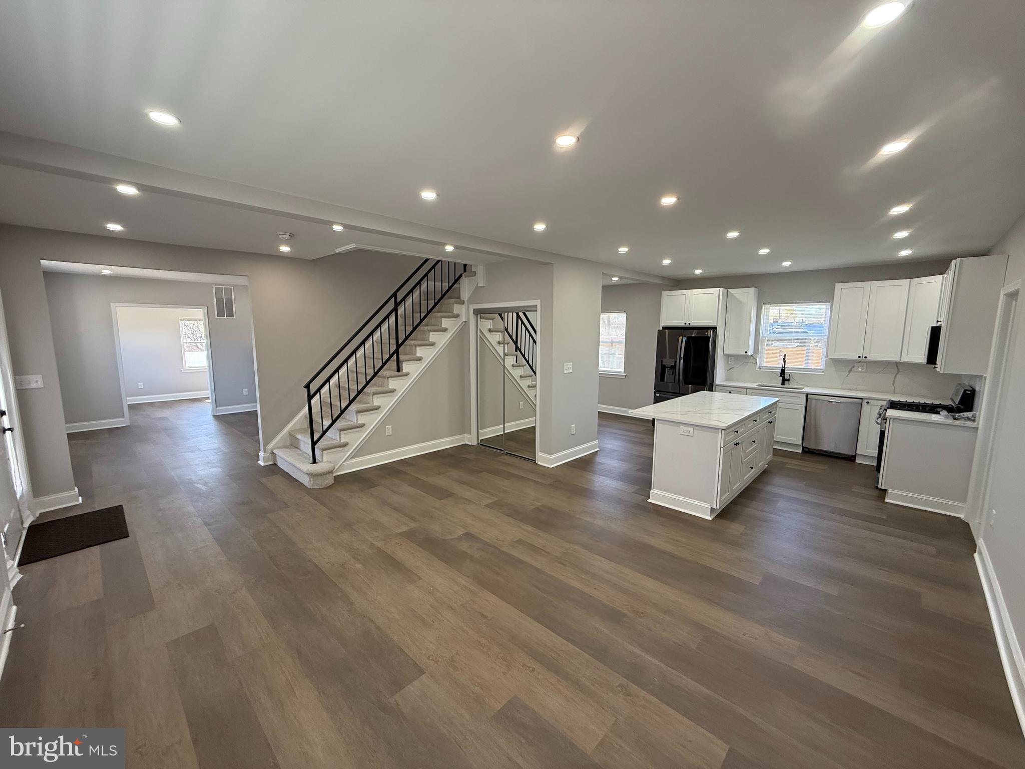 WHITTEMORE PARK - Residential