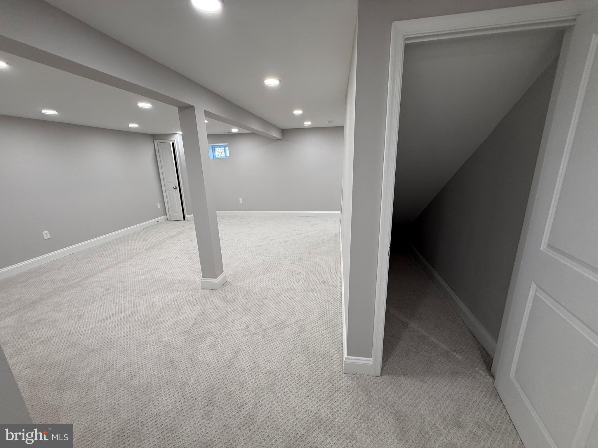 WHITTEMORE PARK - Residential