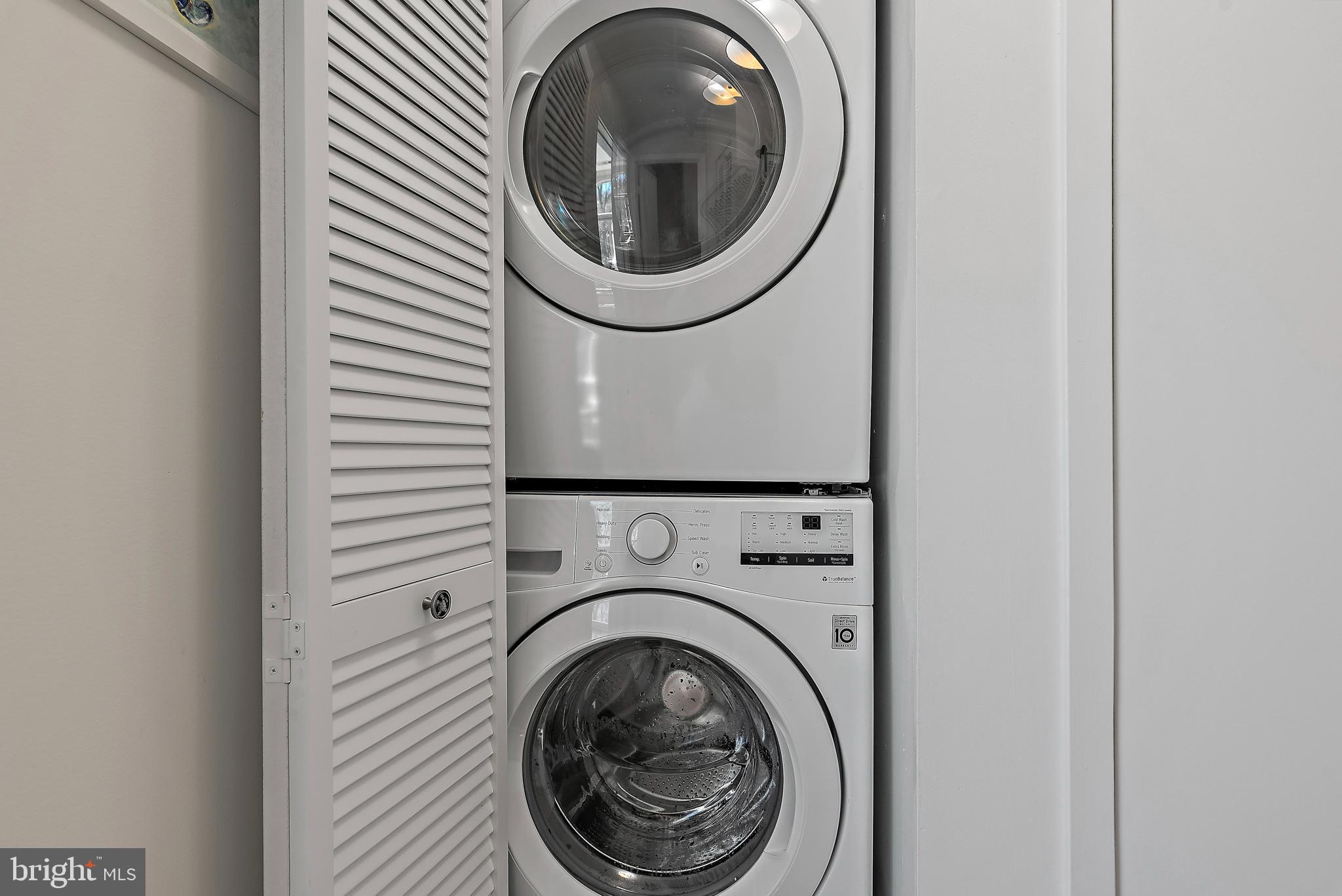 CHESAPEAKE HARBOUR - Residential