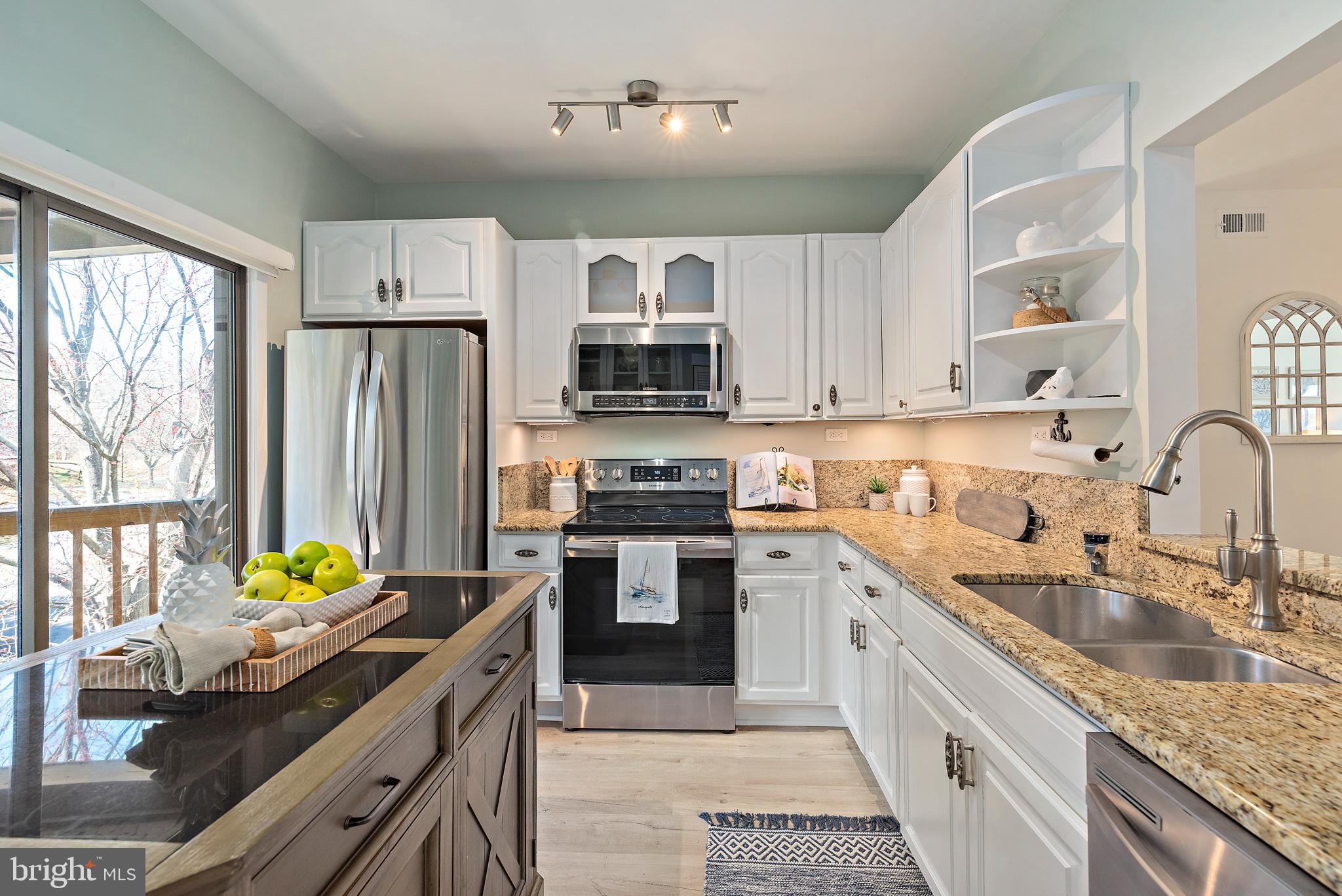 CHESAPEAKE HARBOUR - Residential