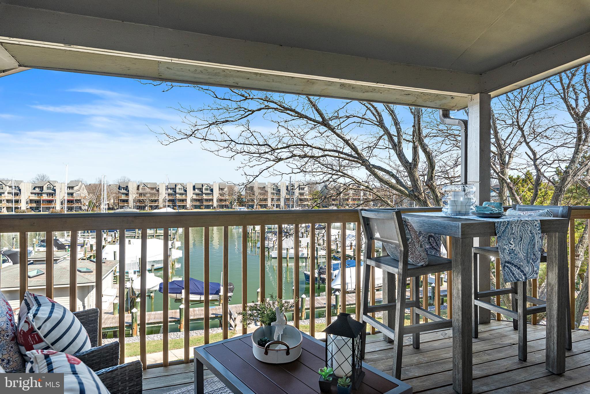 CHESAPEAKE HARBOUR - Residential