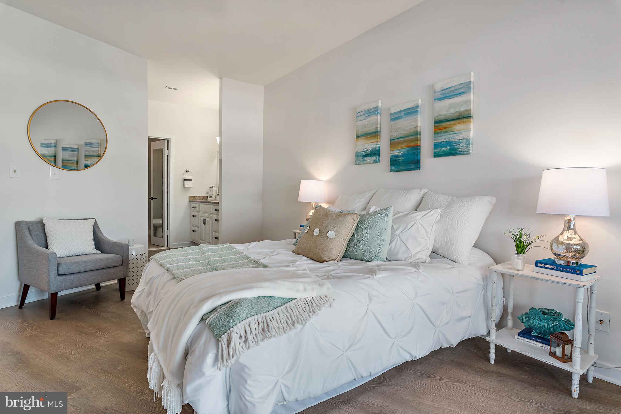 CHESAPEAKE HARBOUR - Residential