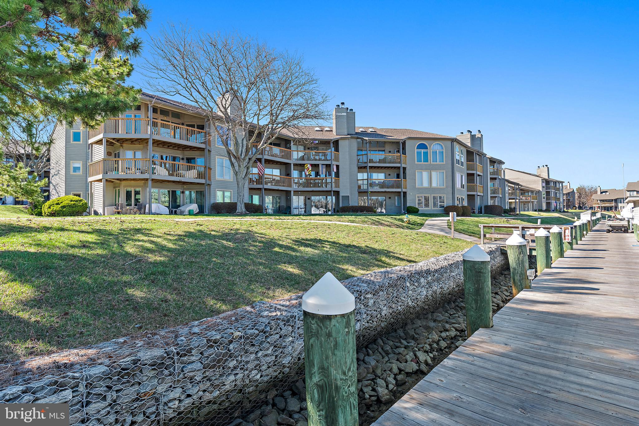 CHESAPEAKE HARBOUR - Residential