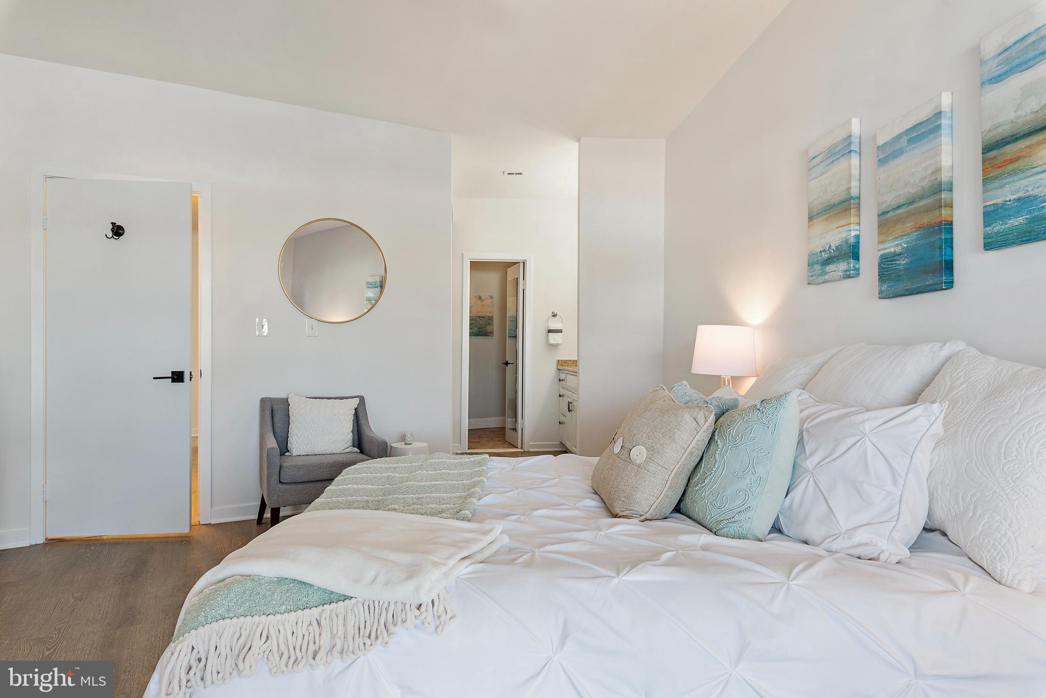 CHESAPEAKE HARBOUR - Residential