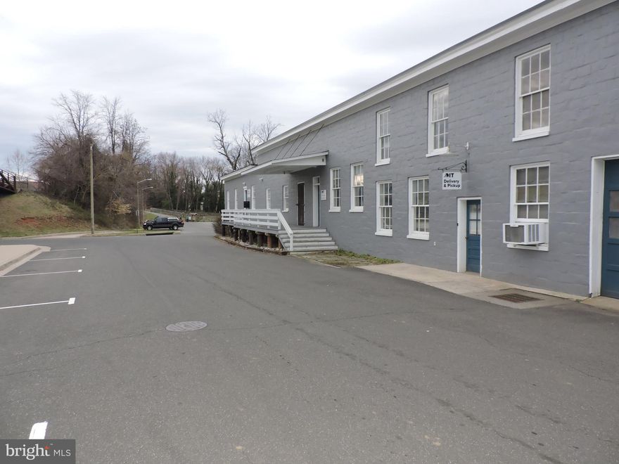 Don't Miss This Great and Rare Opportunity to Have Your Business in Historical Old Town Warrenton.   Just Steps from Clair's Restaurant and Walking Trail.  4 Offices totaling 960 Sq ft.   One Office measures 9x24 another 16x12 another 12x13 and a 11x 36.  Freshly painted and new carpet to be installed. Very Large Public Parking Lot Next to Building.