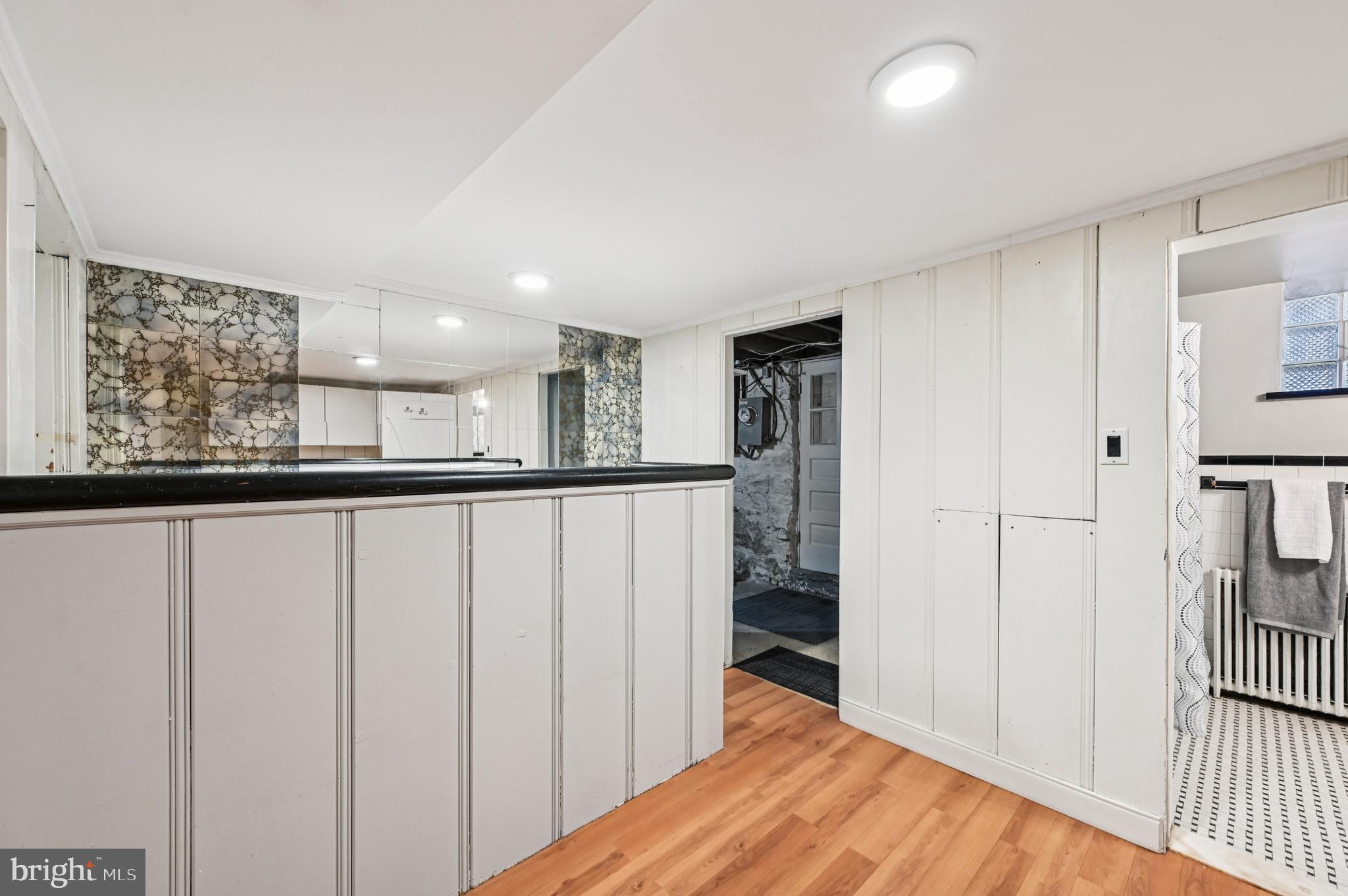 SOMERSET - Residential