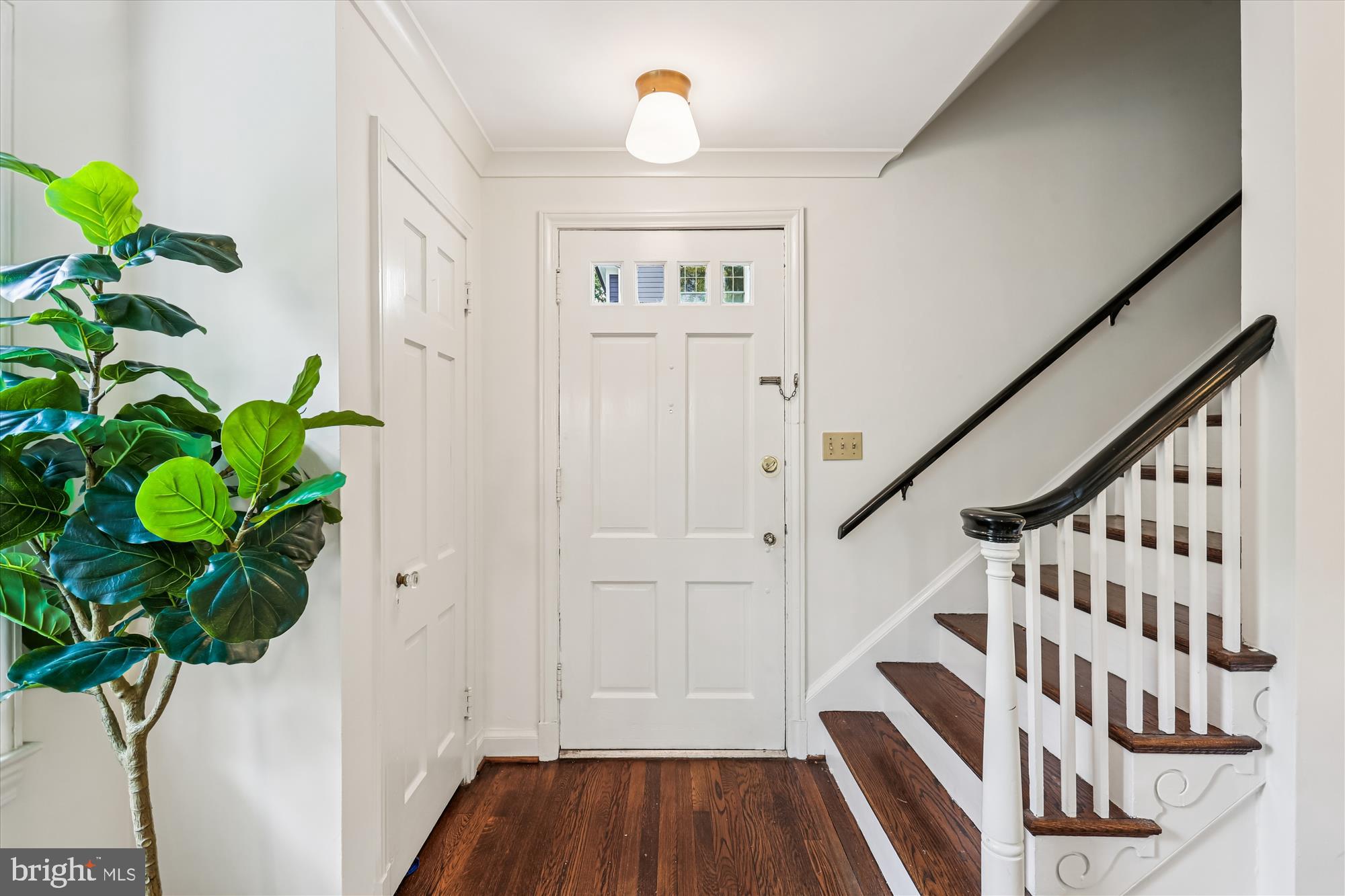 KENILWORTH - Residential