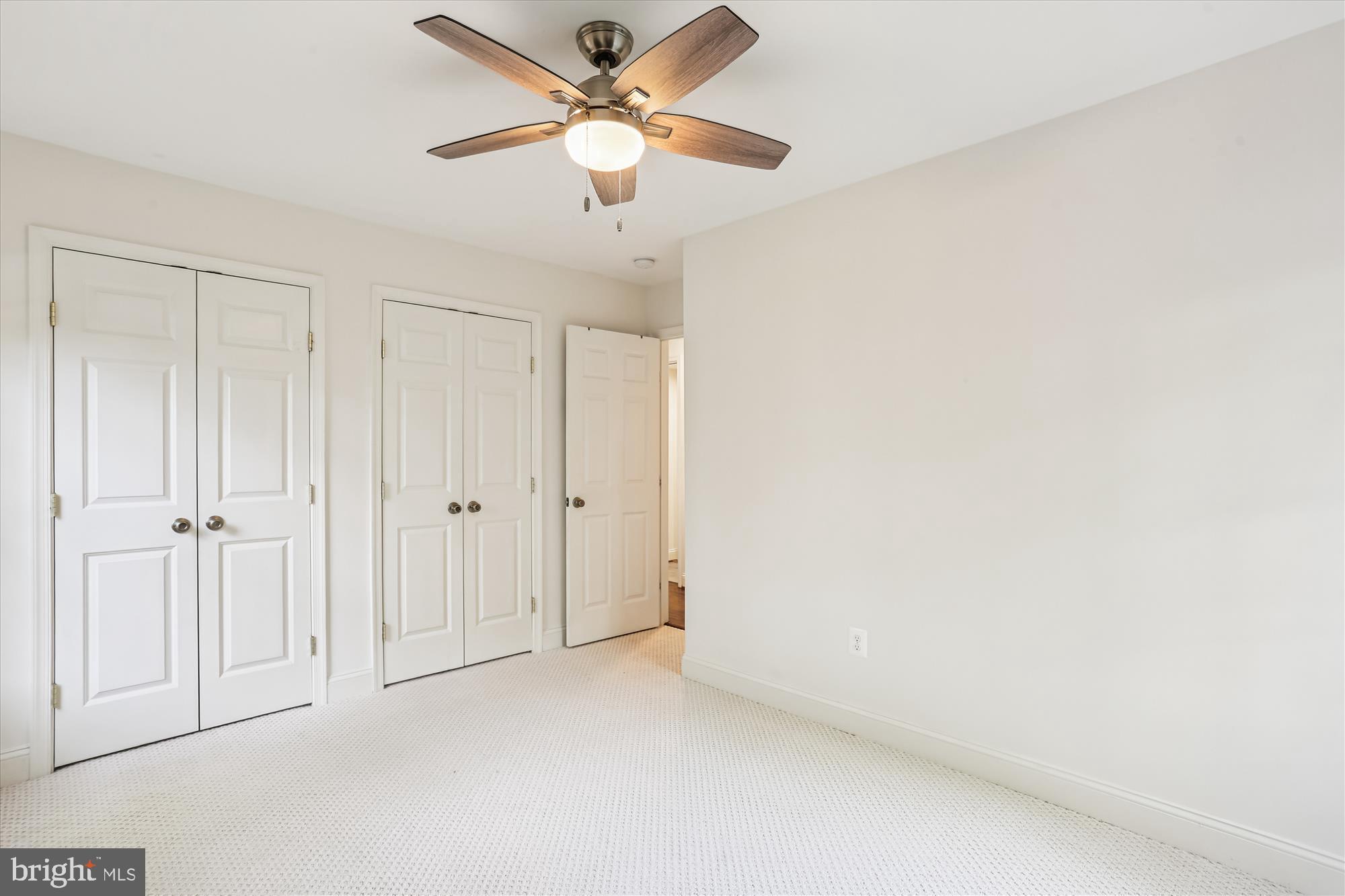 KENILWORTH - Residential