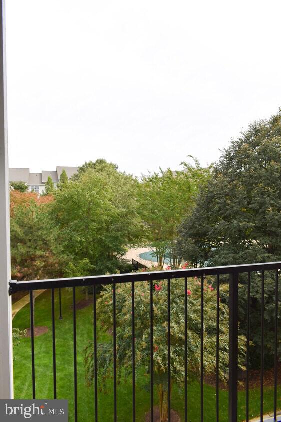 ASHMORE AT GERMANOWN COMMUNITY - Residential