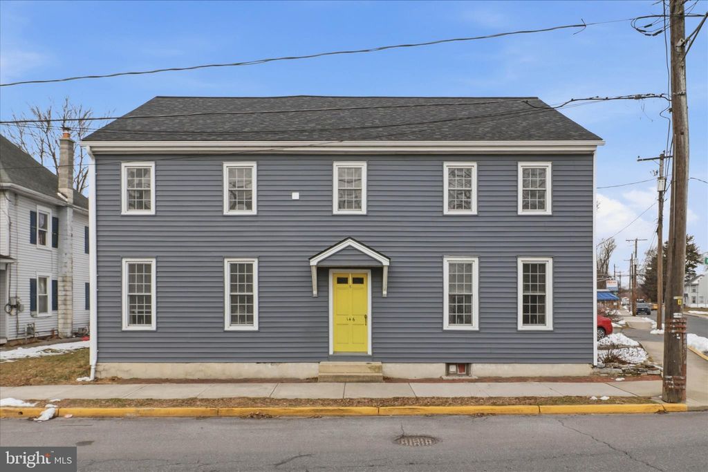 Photo of 146 N Cedar Street, LITITZ, PA 17543 (MLS # PALA2083512)