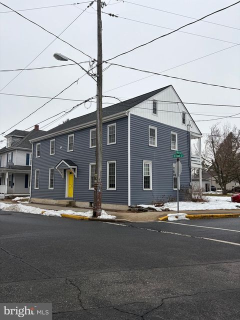 Tiny photo for 146 N Cedar Street, LITITZ, PA 17543 (MLS # PALA2083512)