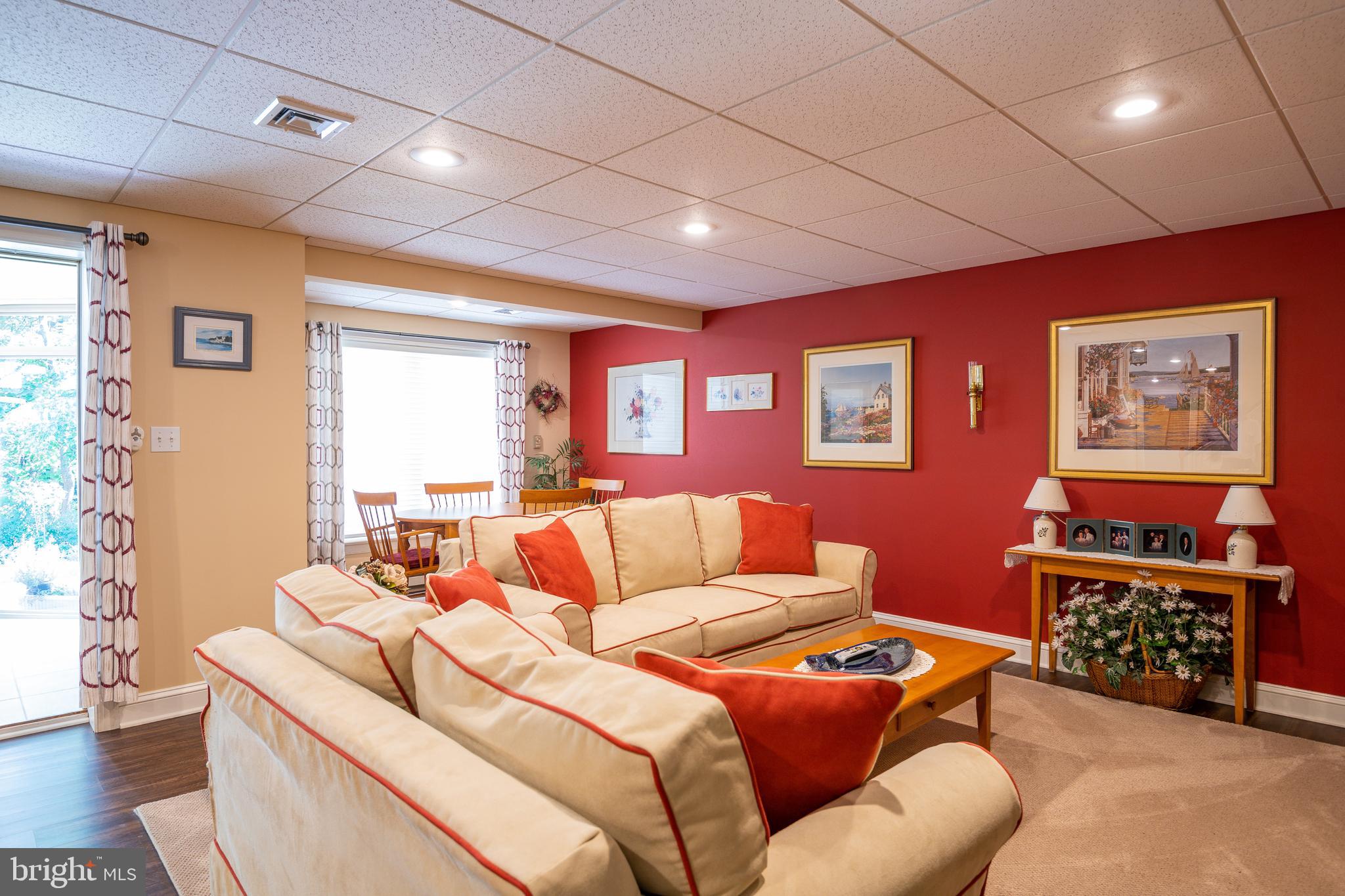 SUMMERFIELD AT ELVERSON - Residential