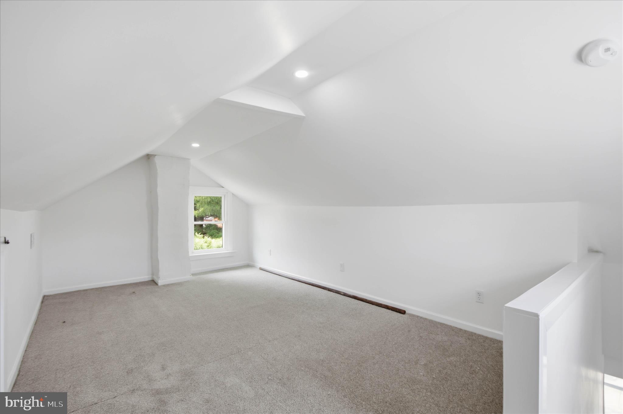 SOWE NEIGHBORHOOD / CABBAGE HILL - Residential Income