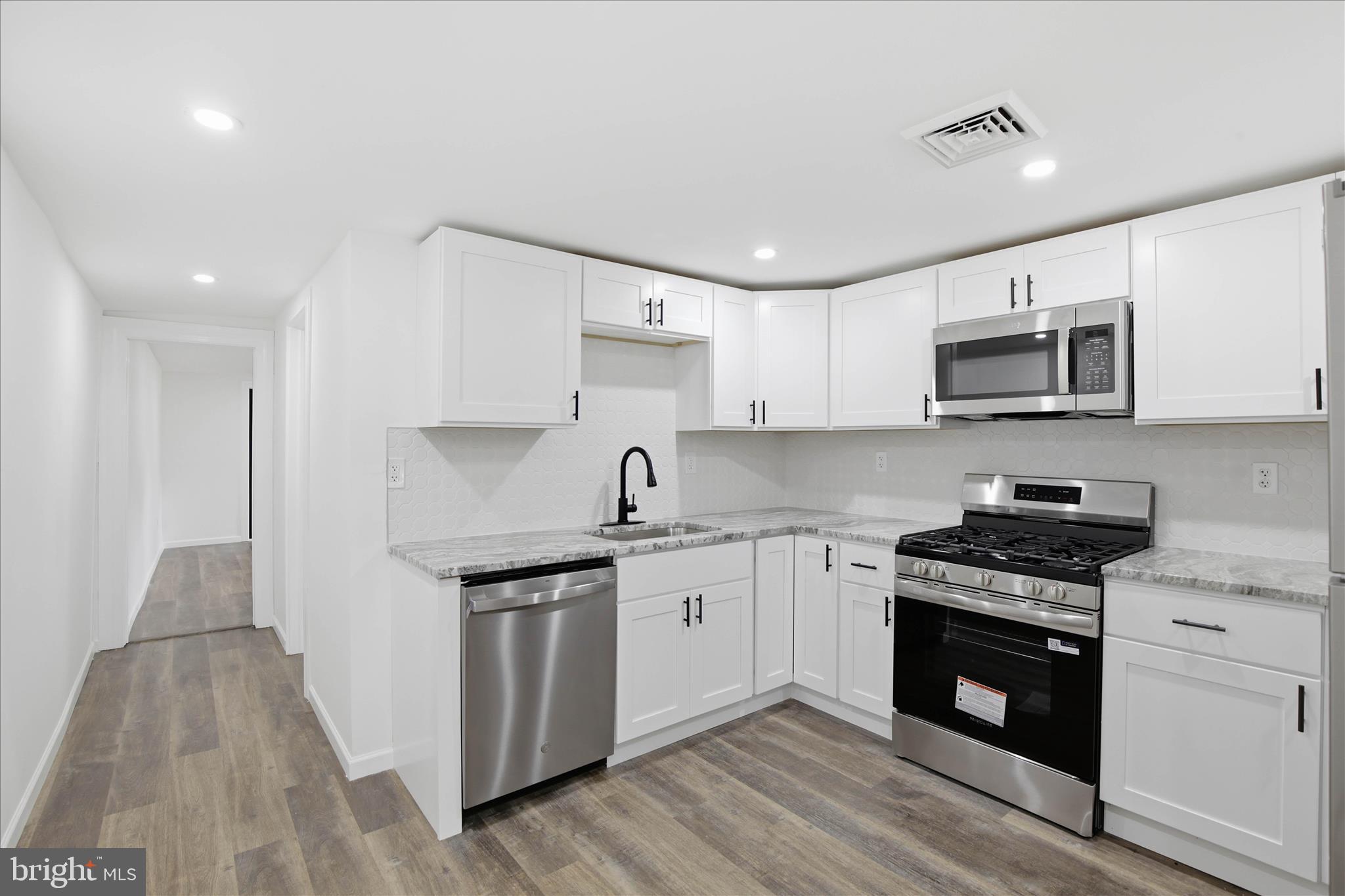 SOWE NEIGHBORHOOD / CABBAGE HILL - Residential Income