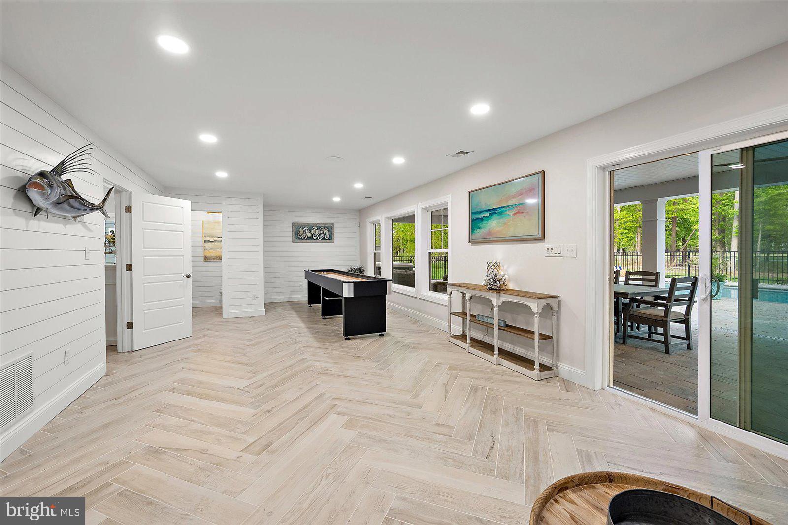 BAYSIDE - Residential