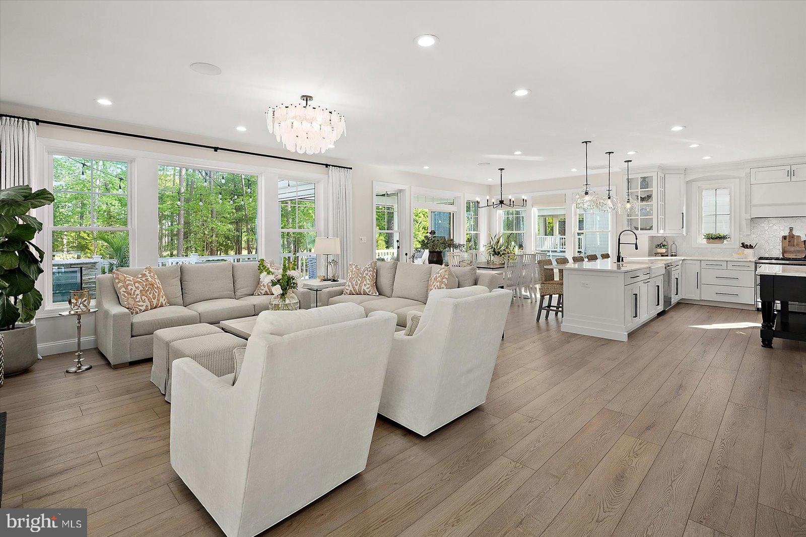 BAYSIDE - Residential
