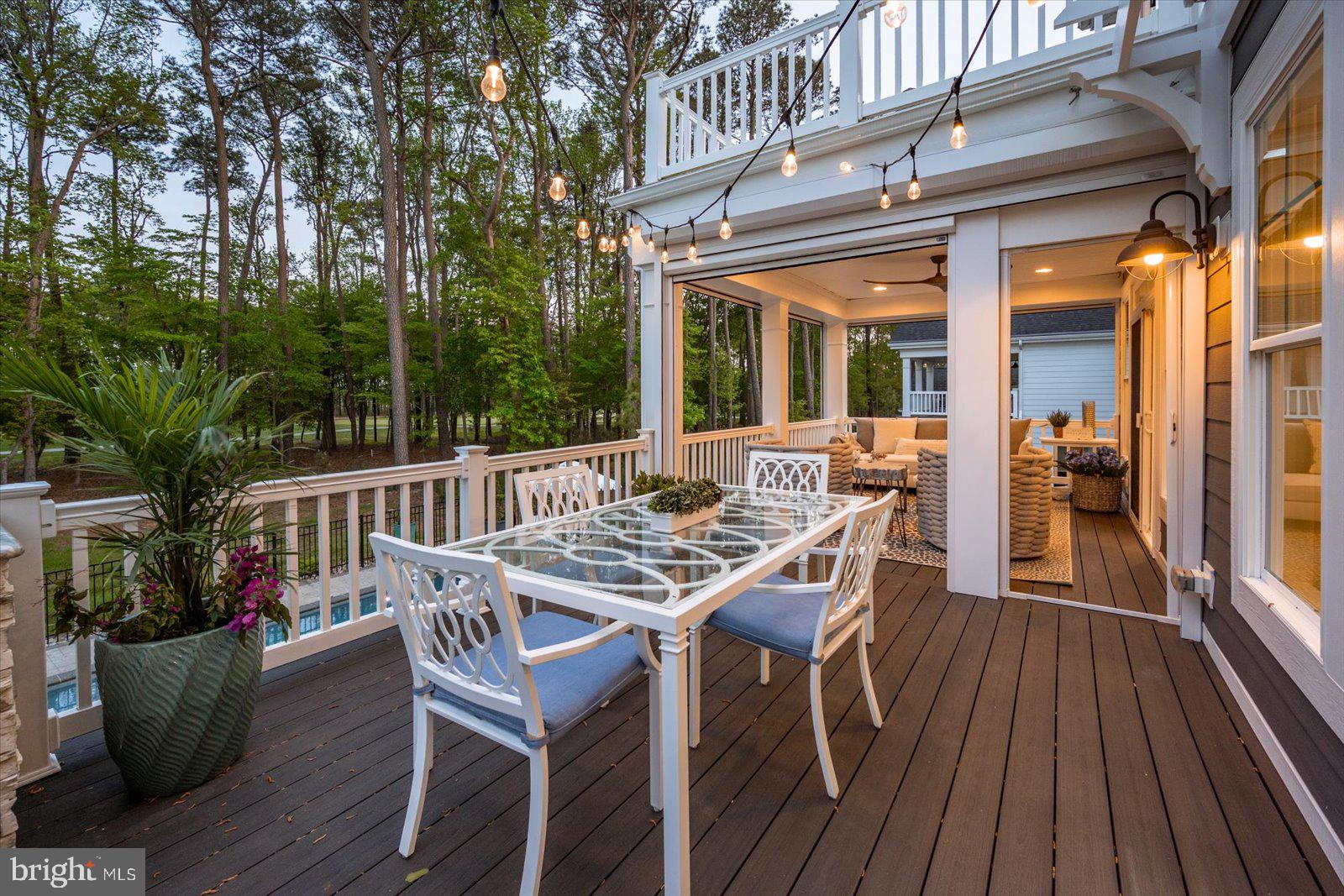 BAYSIDE - Residential