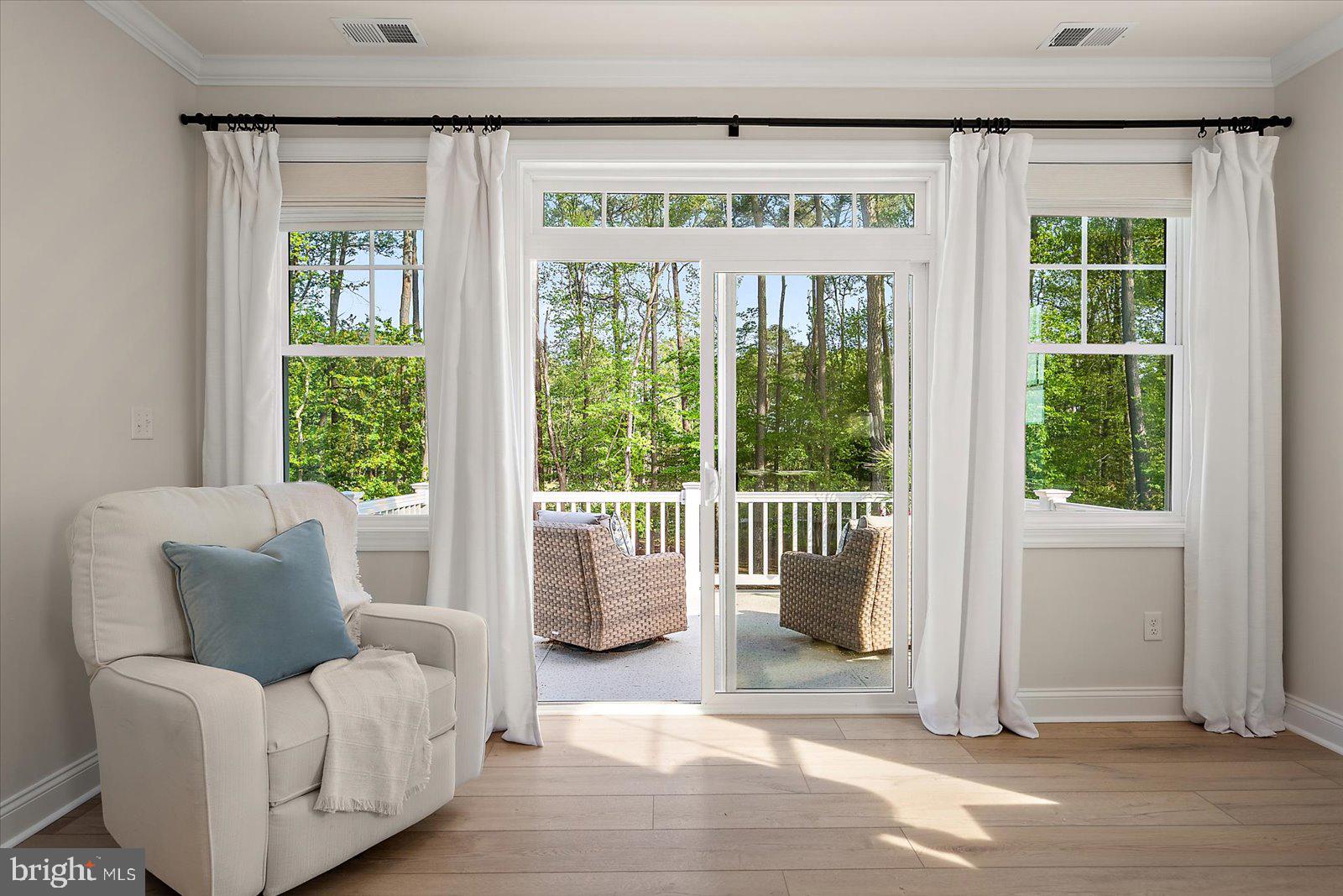 BAYSIDE - Residential