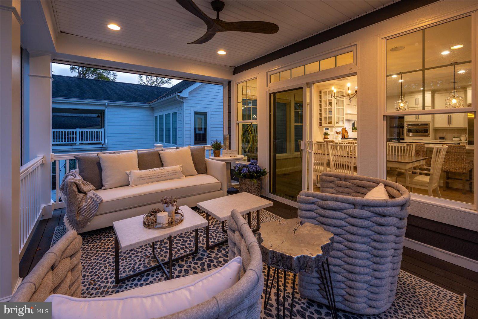 BAYSIDE - Residential