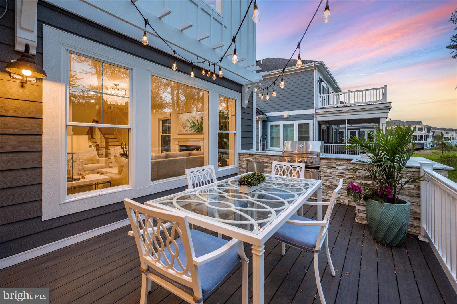 BAYSIDE - Residential