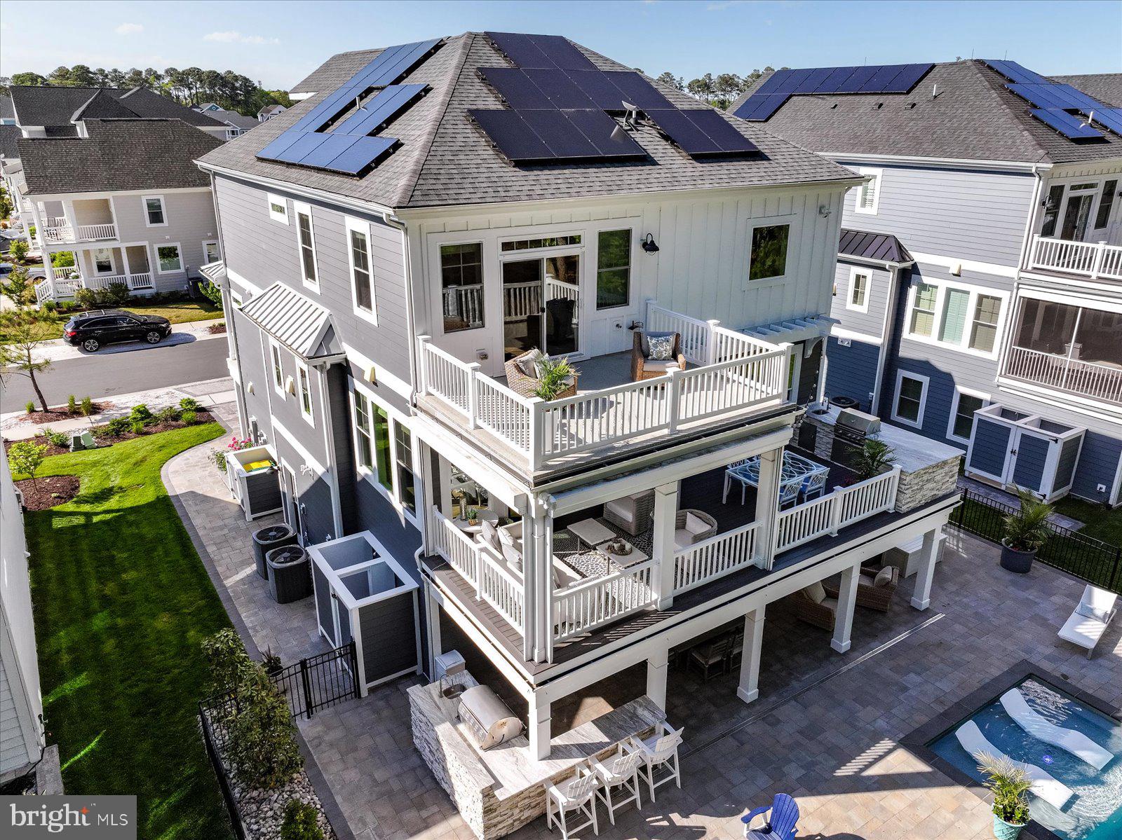 BAYSIDE - Residential