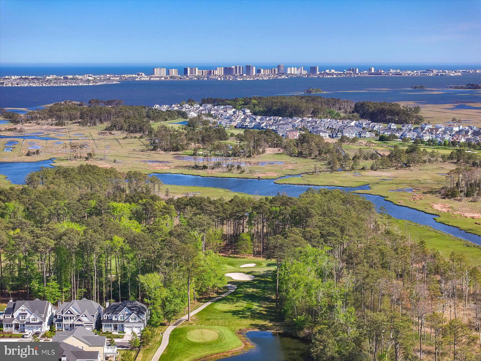 BAYSIDE - Residential