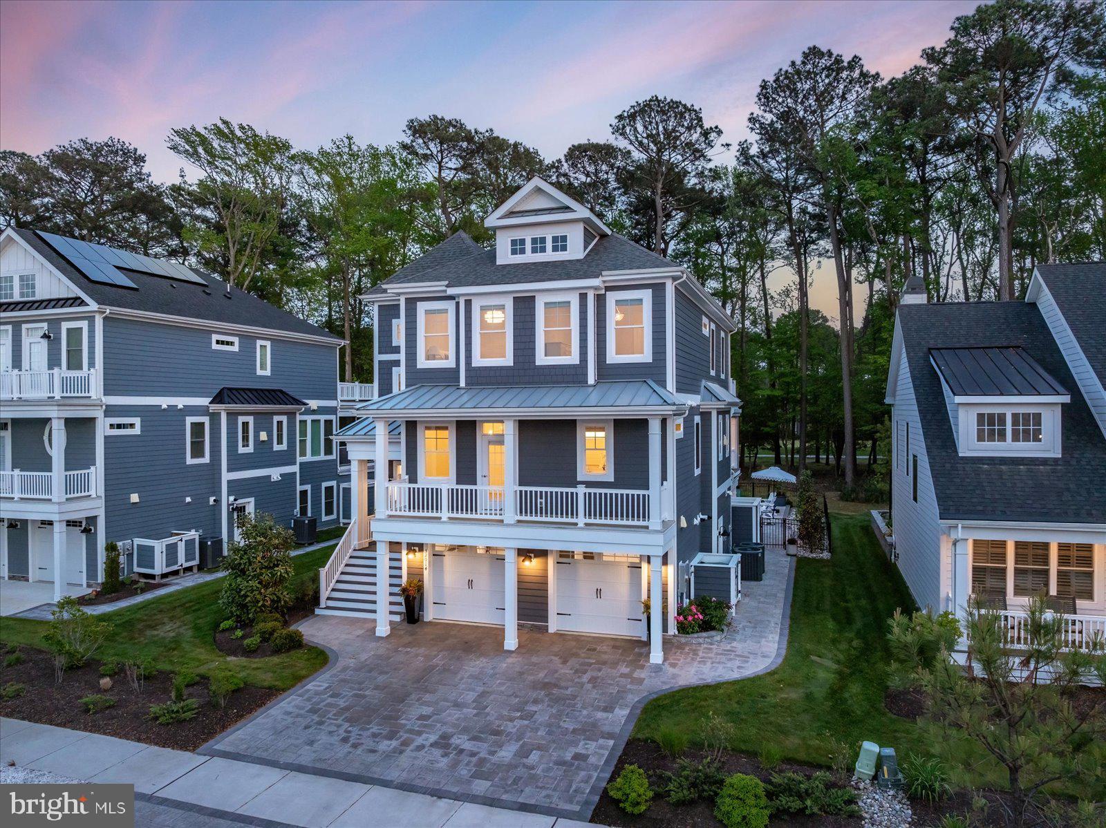 BAYSIDE - Residential