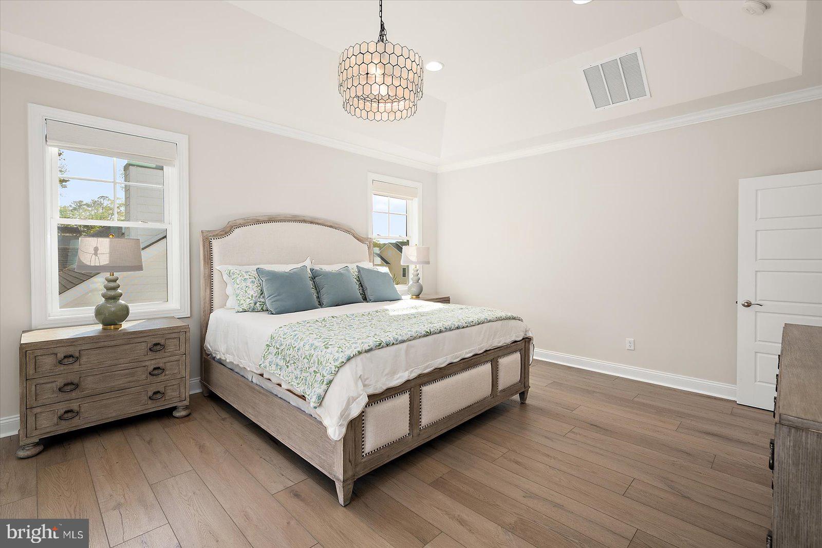 BAYSIDE - Residential