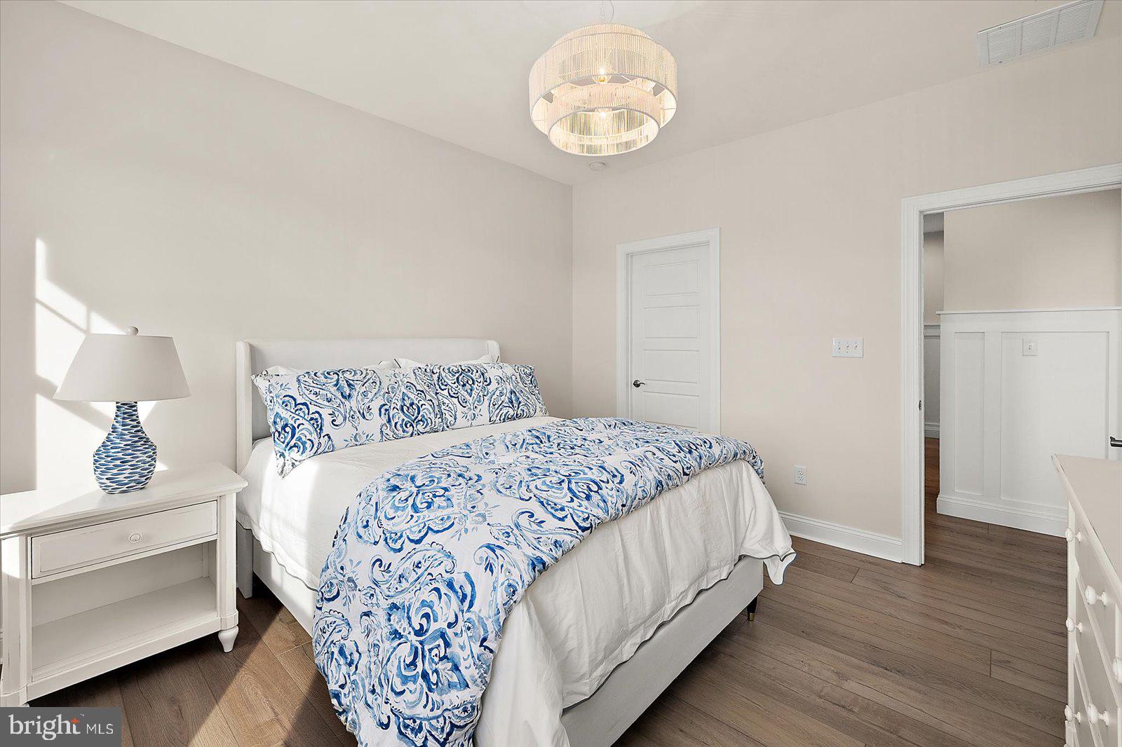 BAYSIDE - Residential