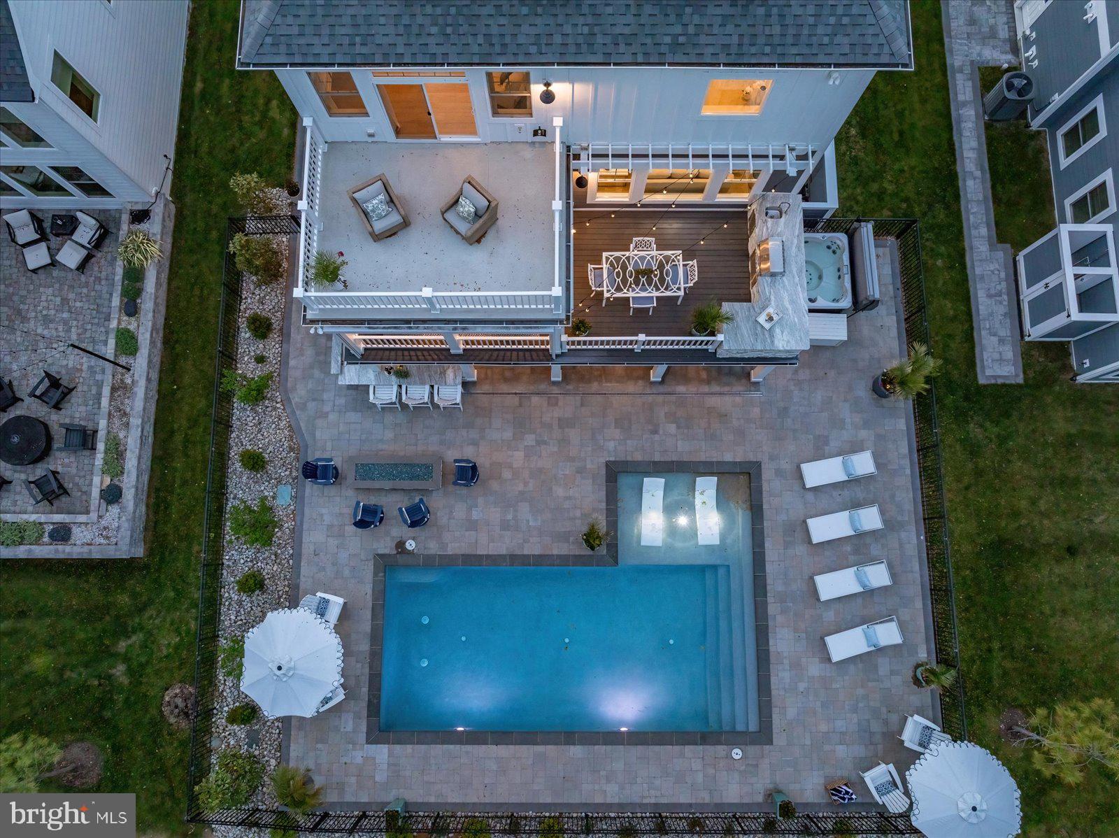 BAYSIDE - Residential