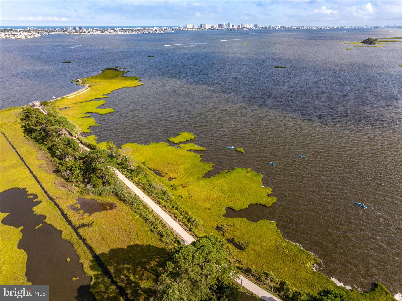 BAYSIDE - Residential