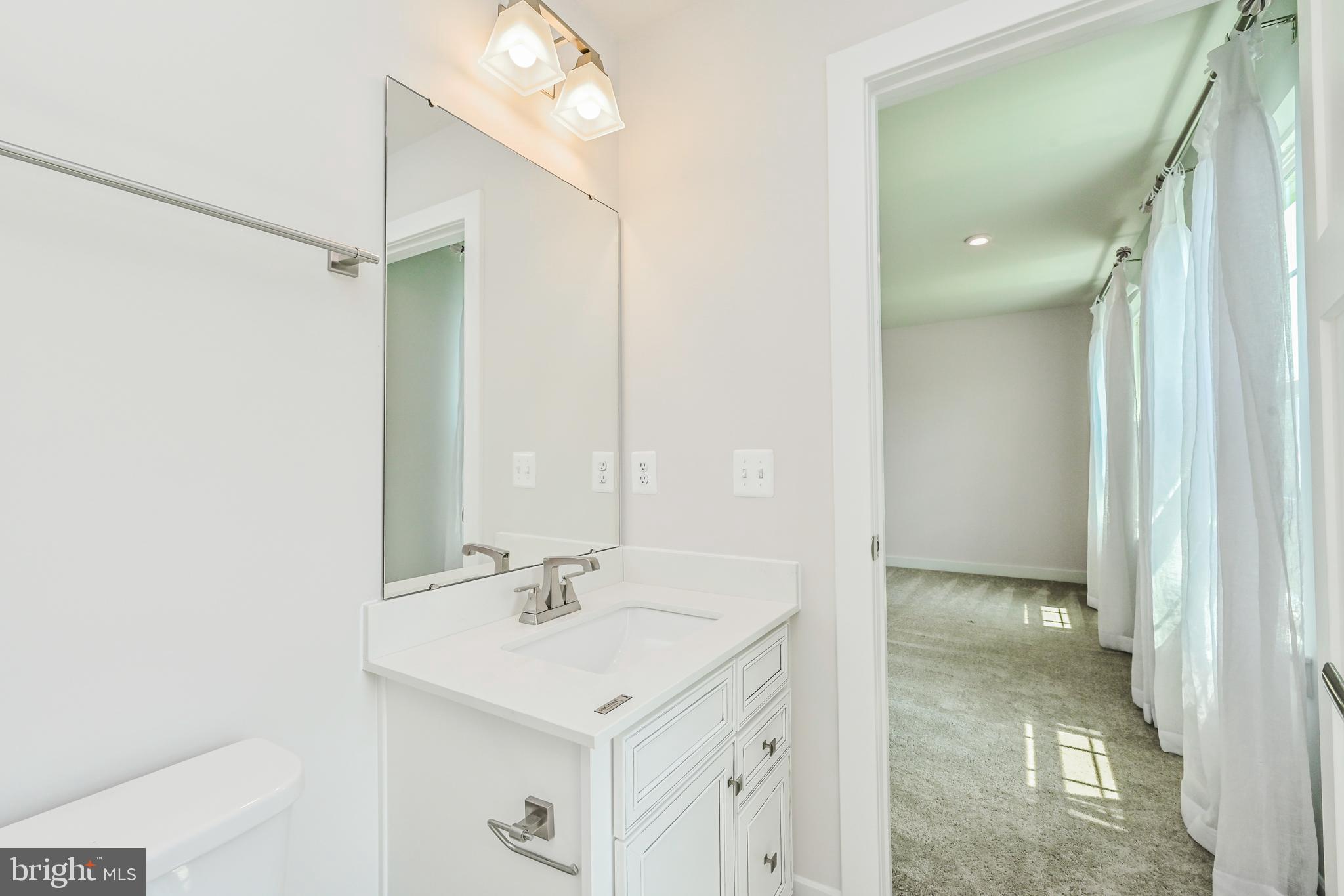 MOUNTAIN VIEW ESTATES - Residential