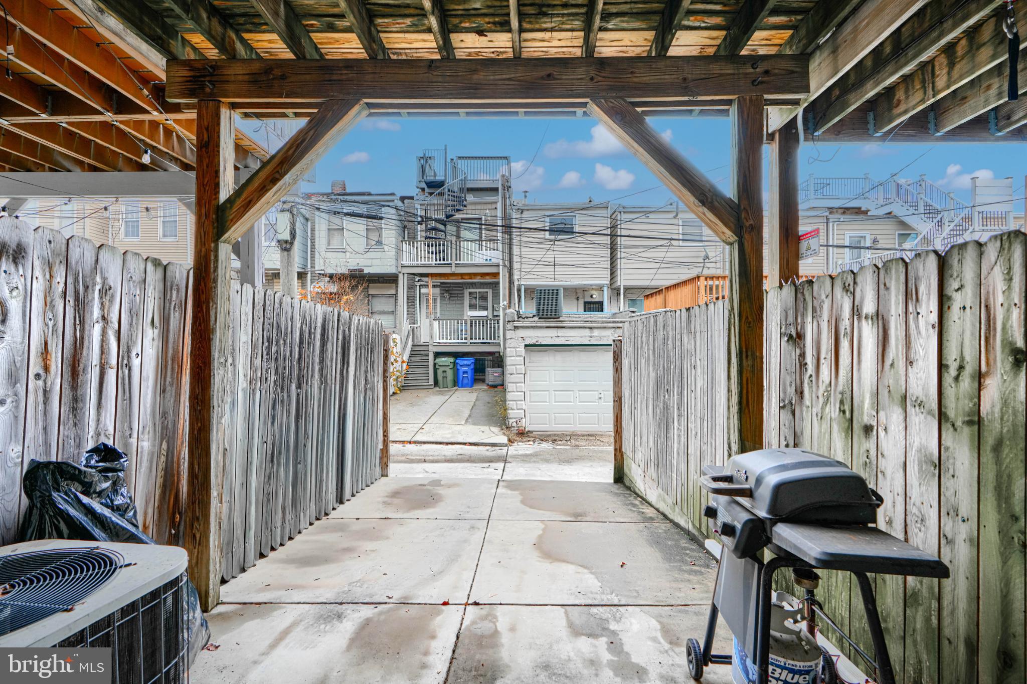 CANTON - Residential