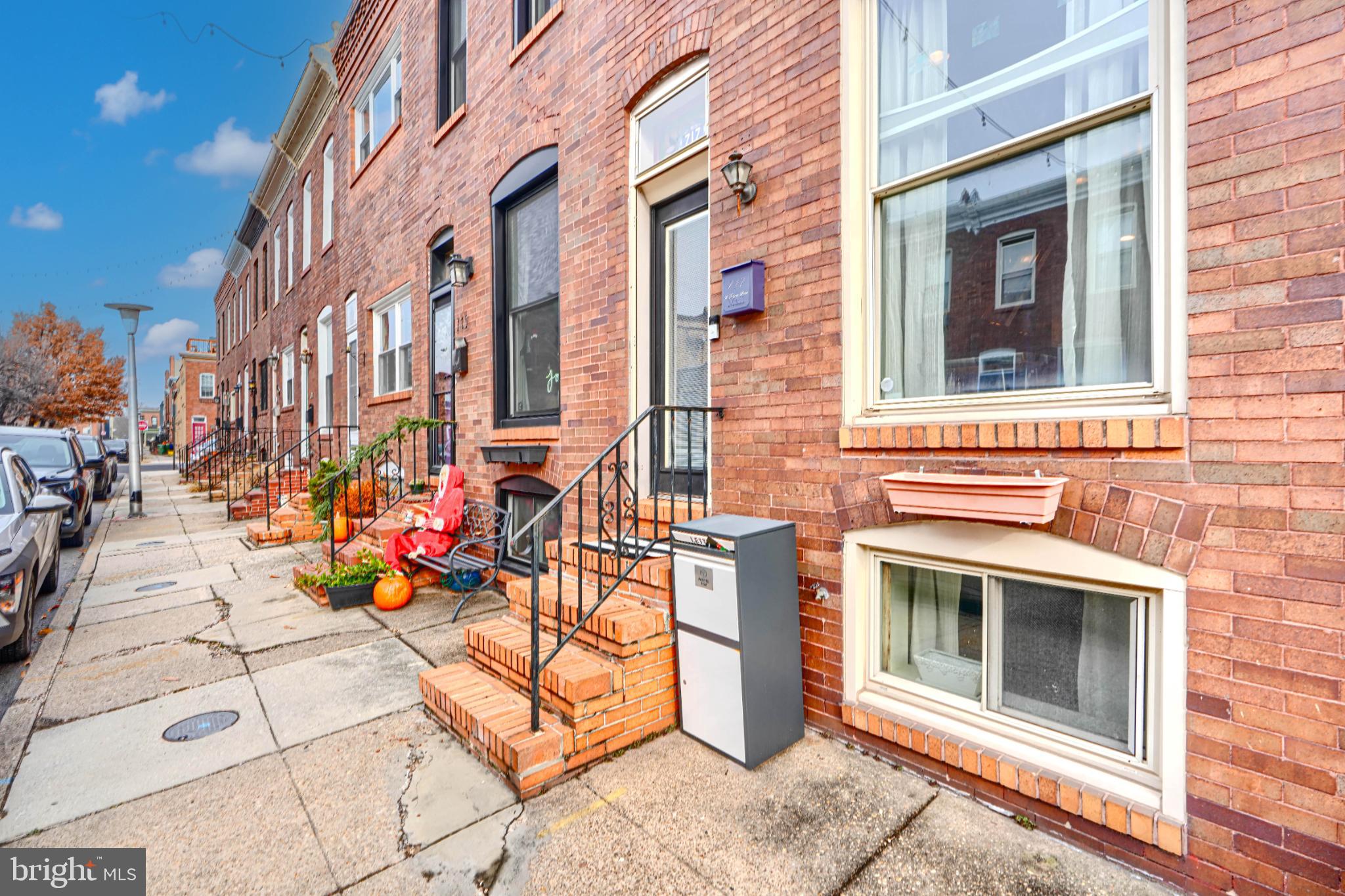 717 S GLOVER STREET S