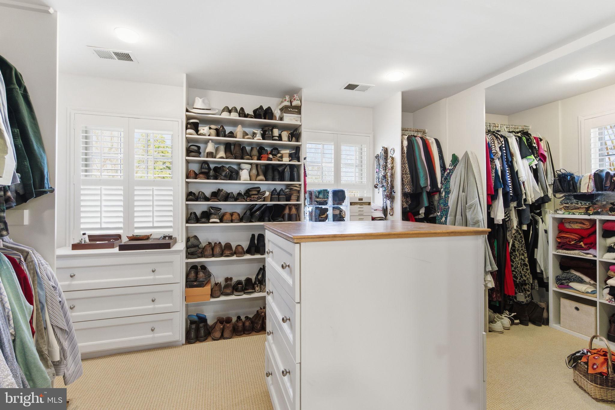 WESTMORELAND HILLS - Residential