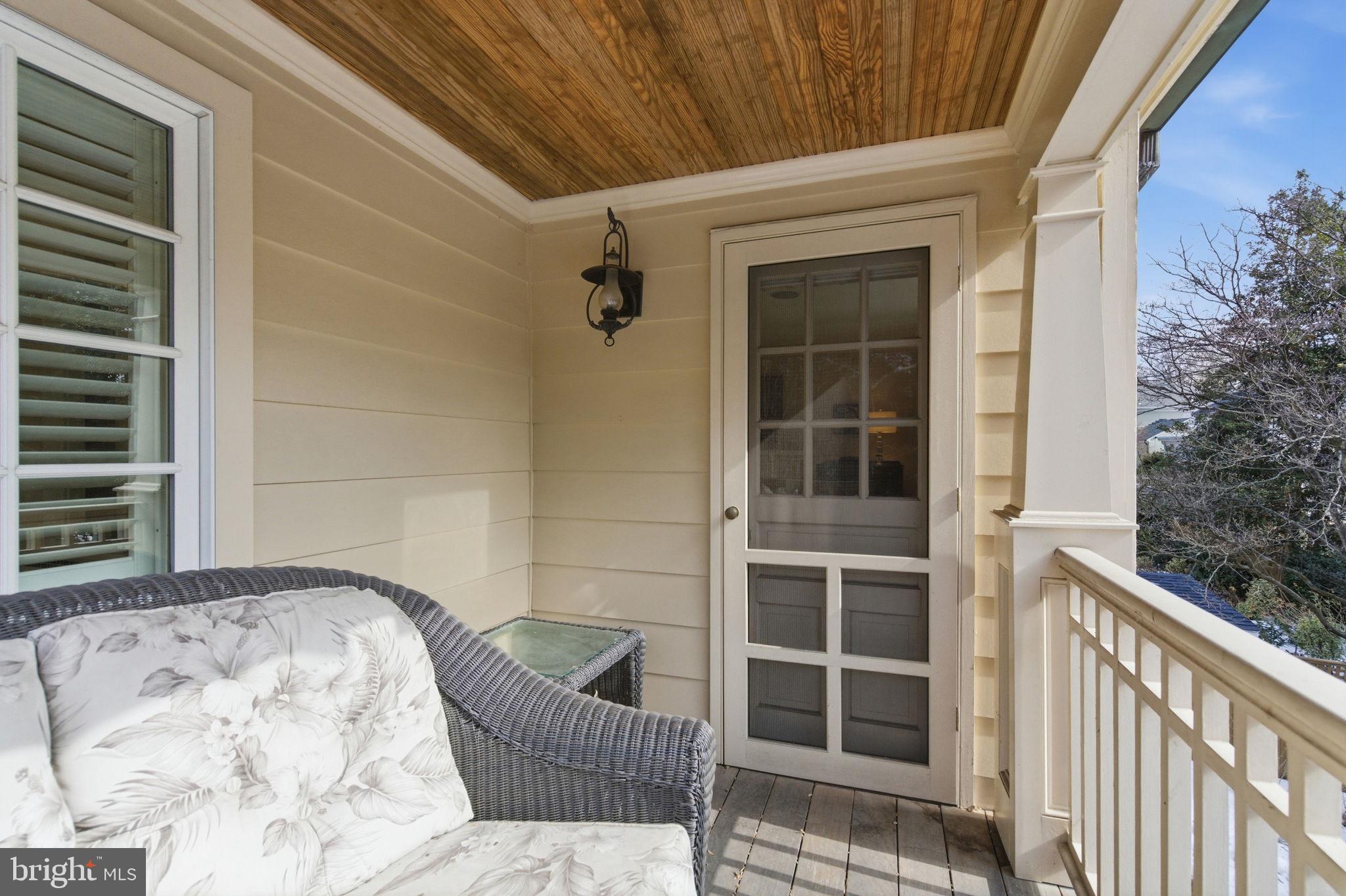 WESTMORELAND HILLS - Residential