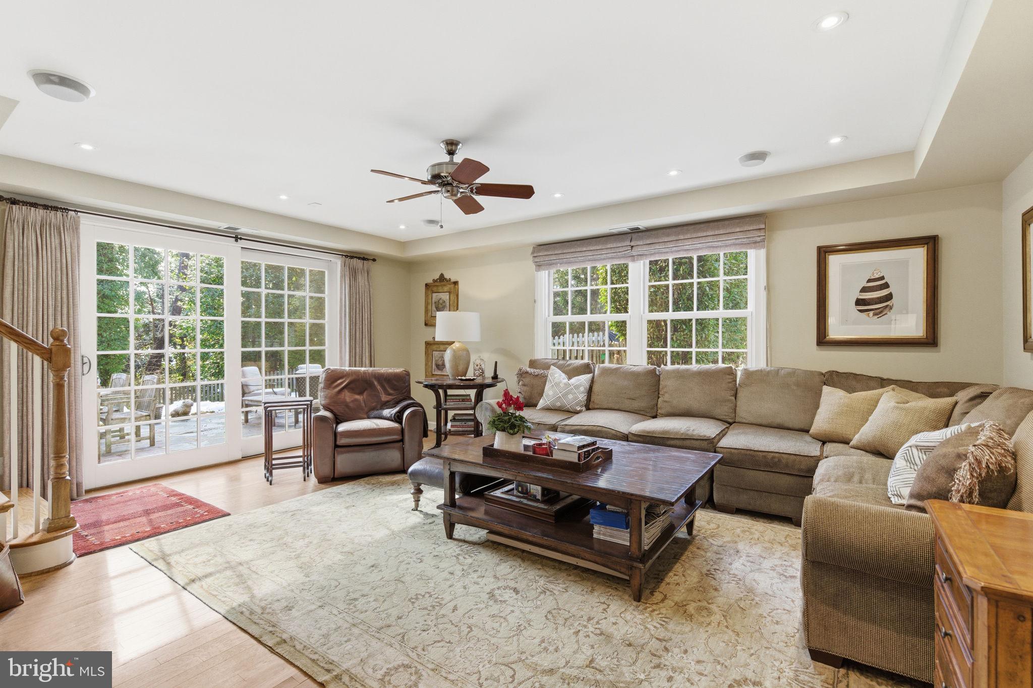 WESTMORELAND HILLS - Residential