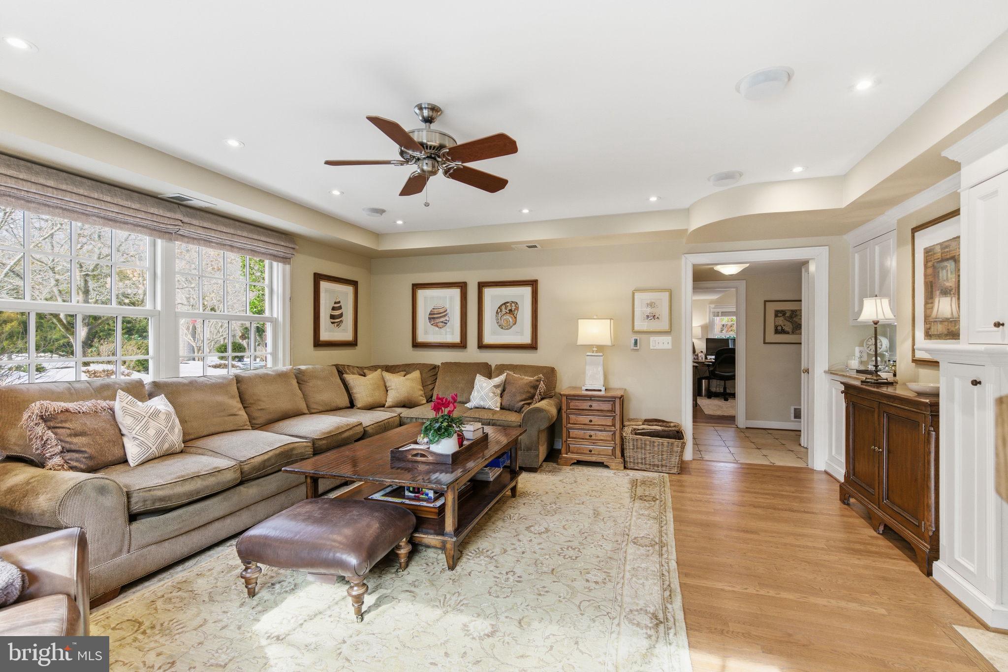 WESTMORELAND HILLS - Residential