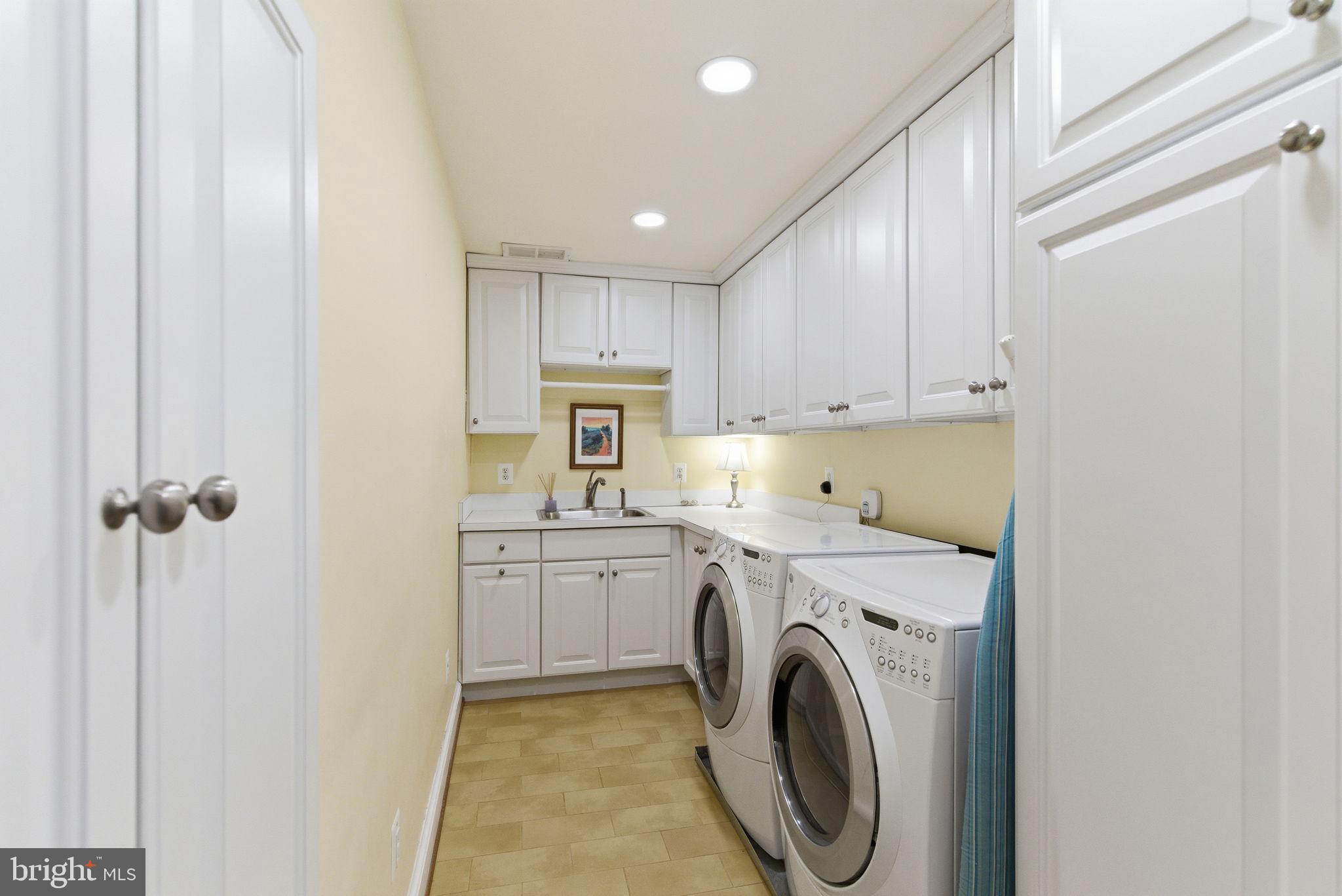 WESTMORELAND HILLS - Residential