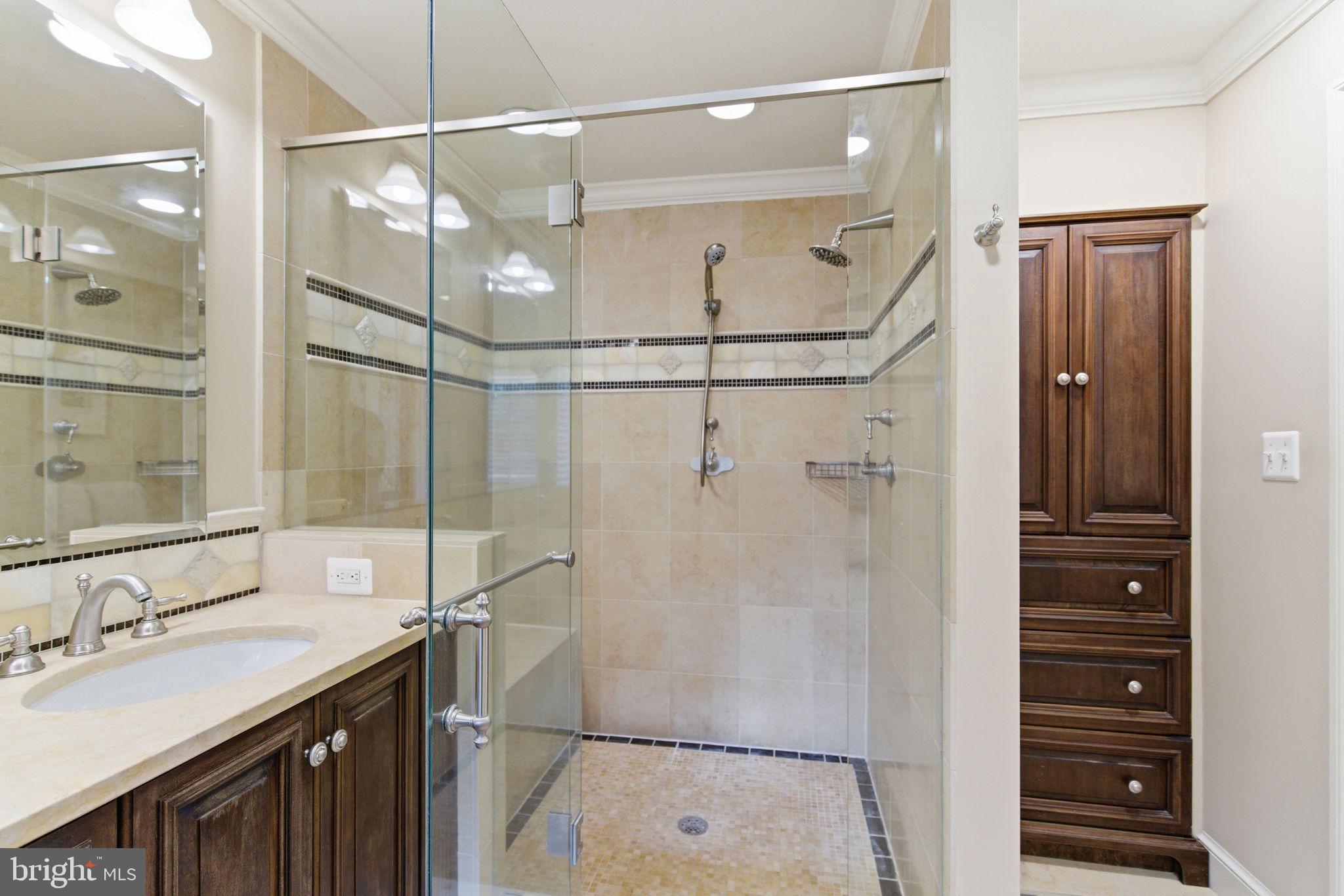 WESTMORELAND HILLS - Residential