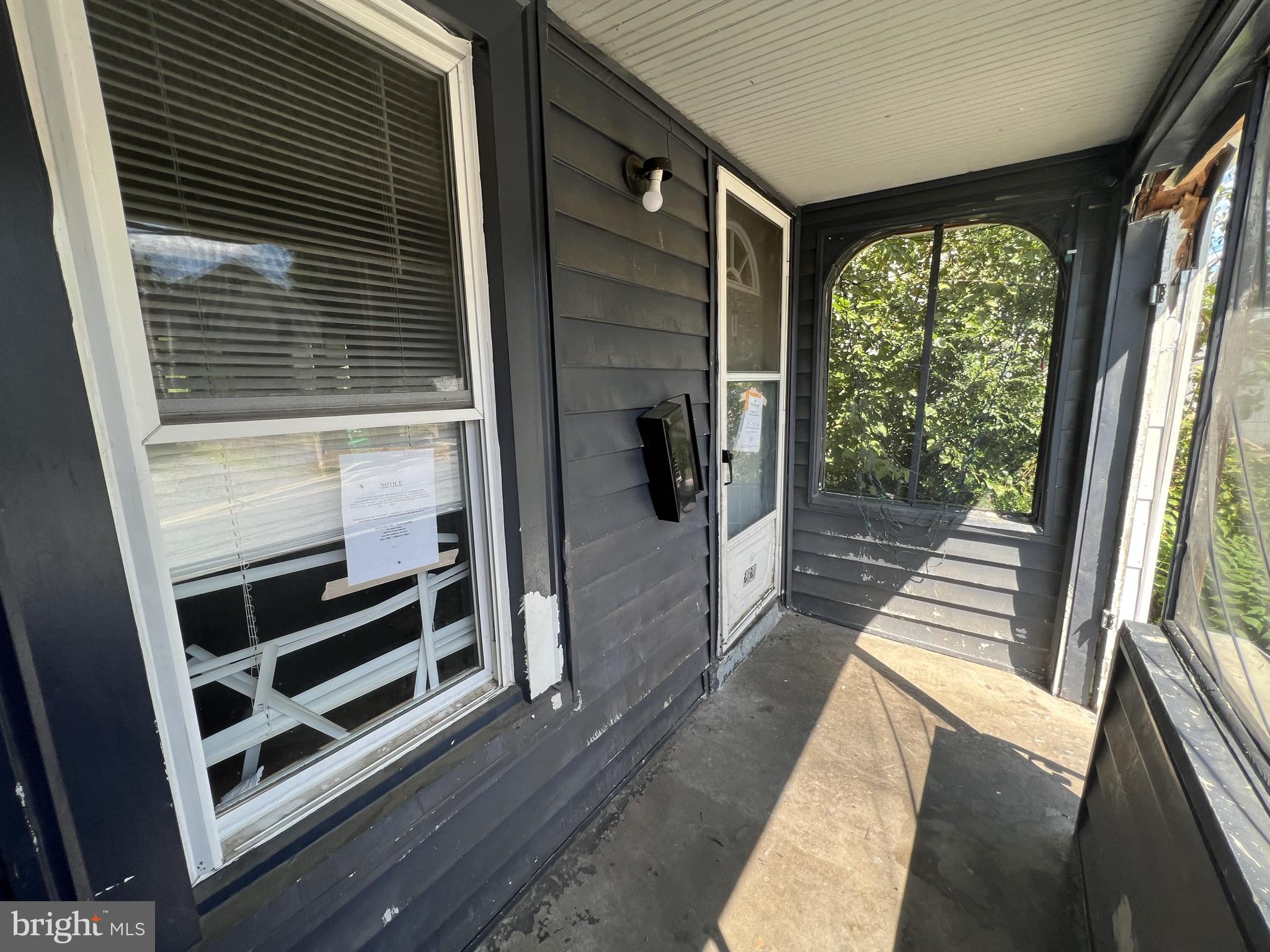 TOLSON HEIGHTS - Residential