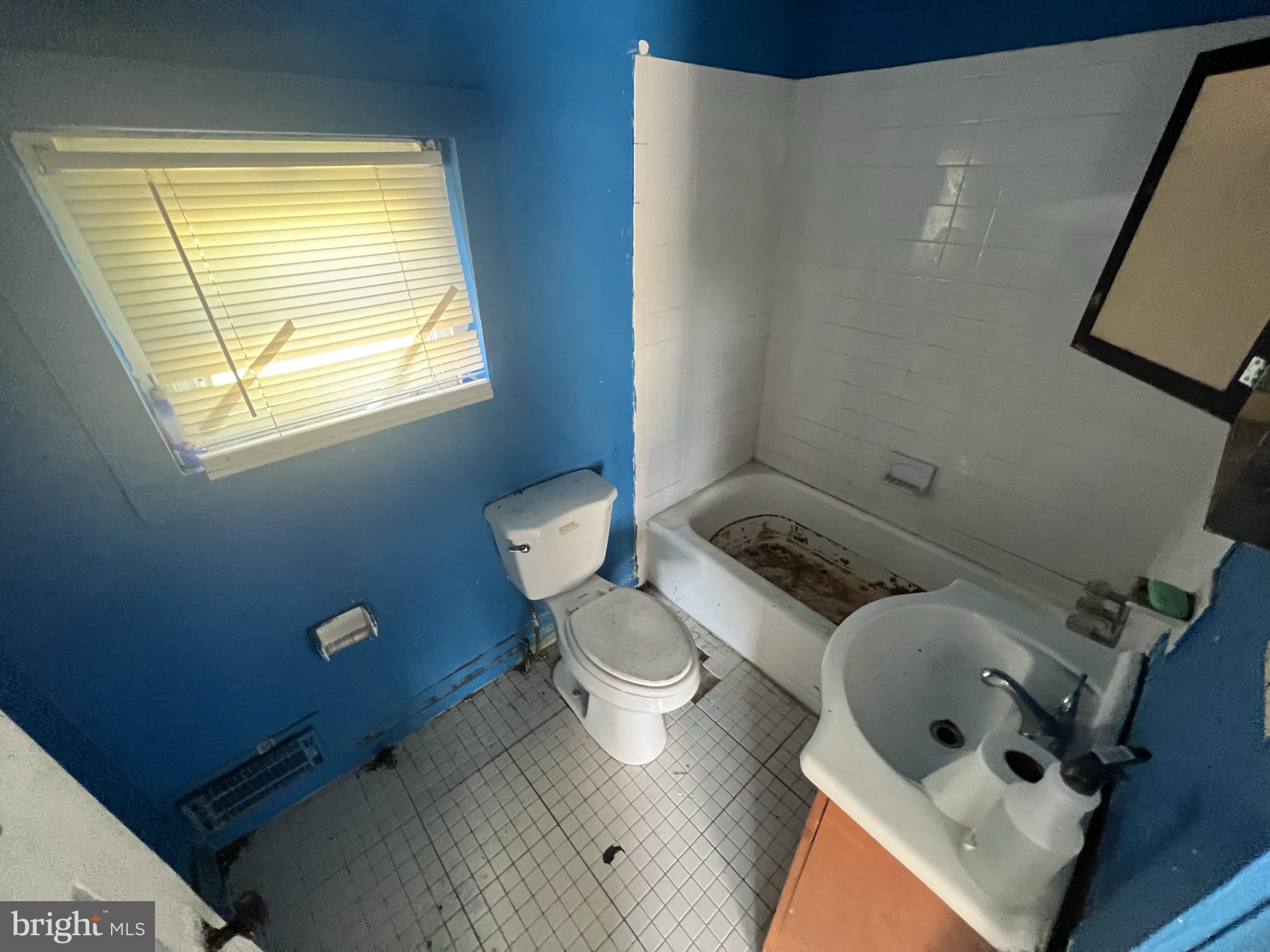 TOLSON HEIGHTS - Residential